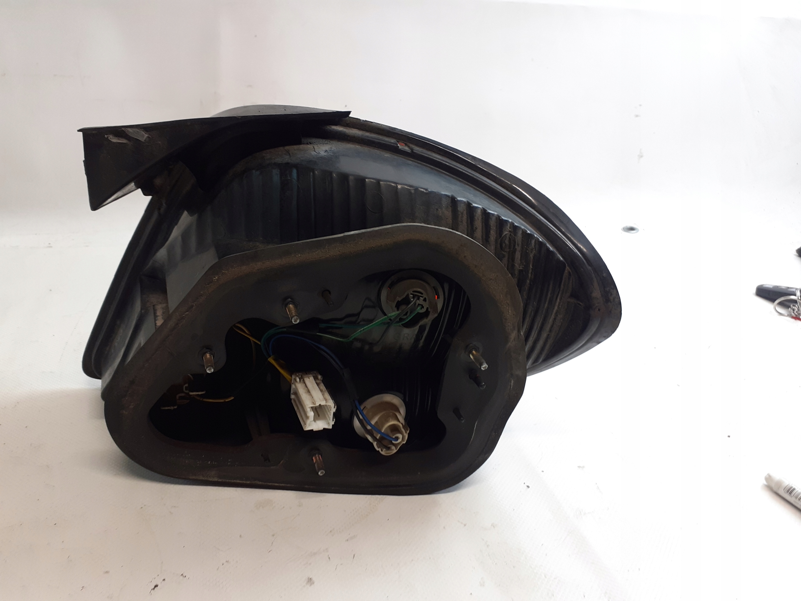 Hyundai Coupe light rear part left