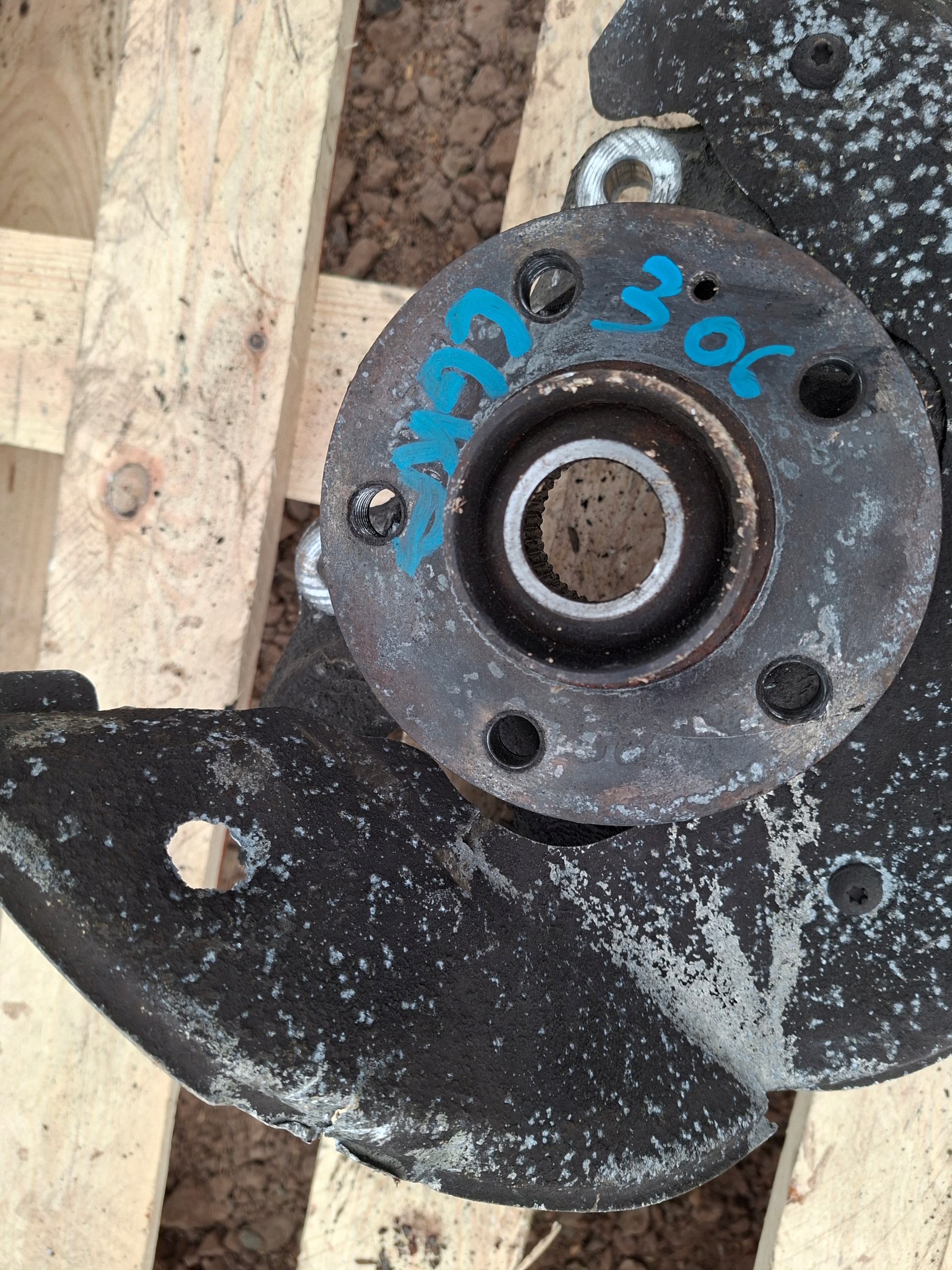 swing z of the pivot right front right front Audi A5 8T CGKA