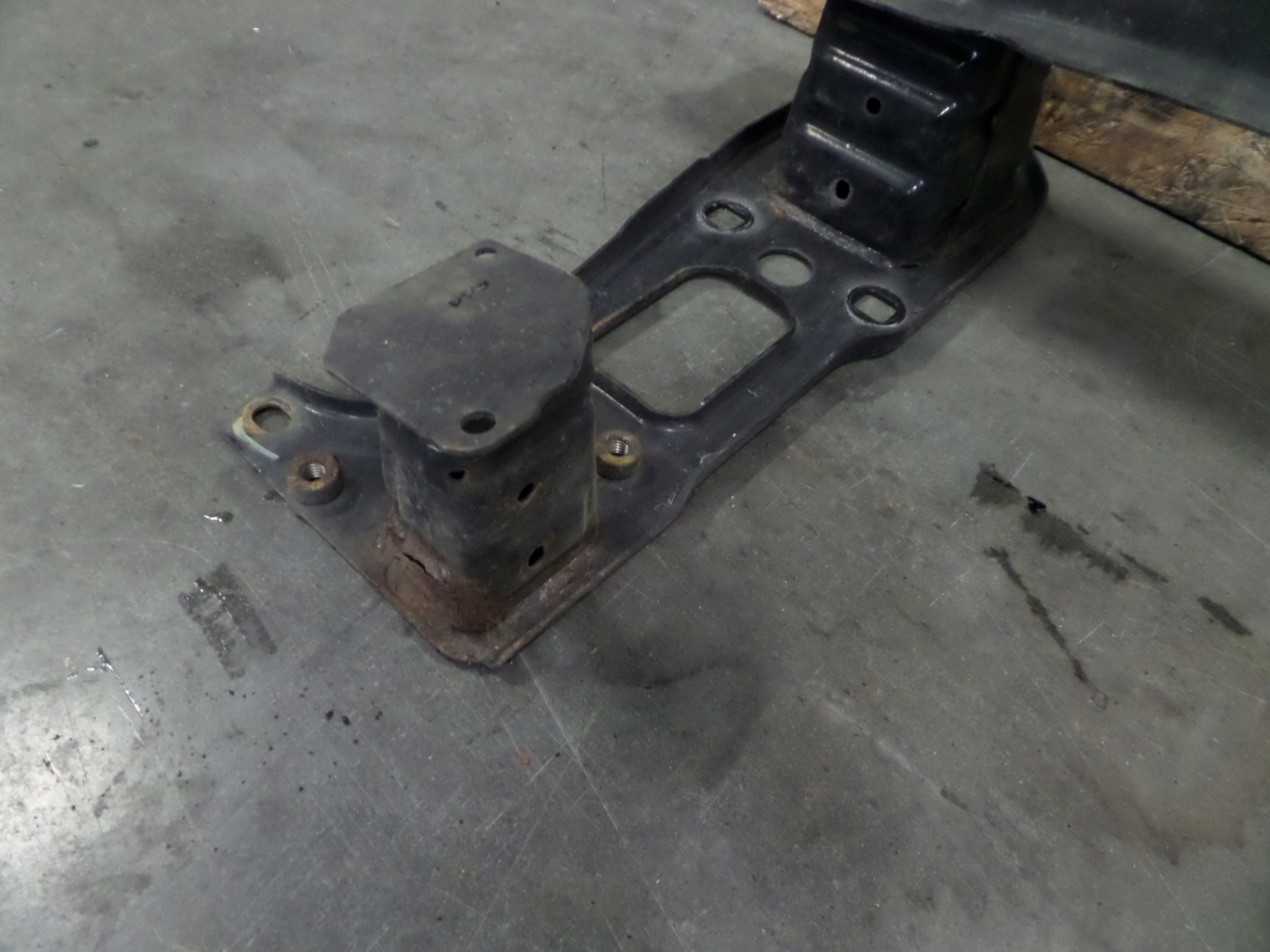 MINI COOPER R56 R57 bumper support front