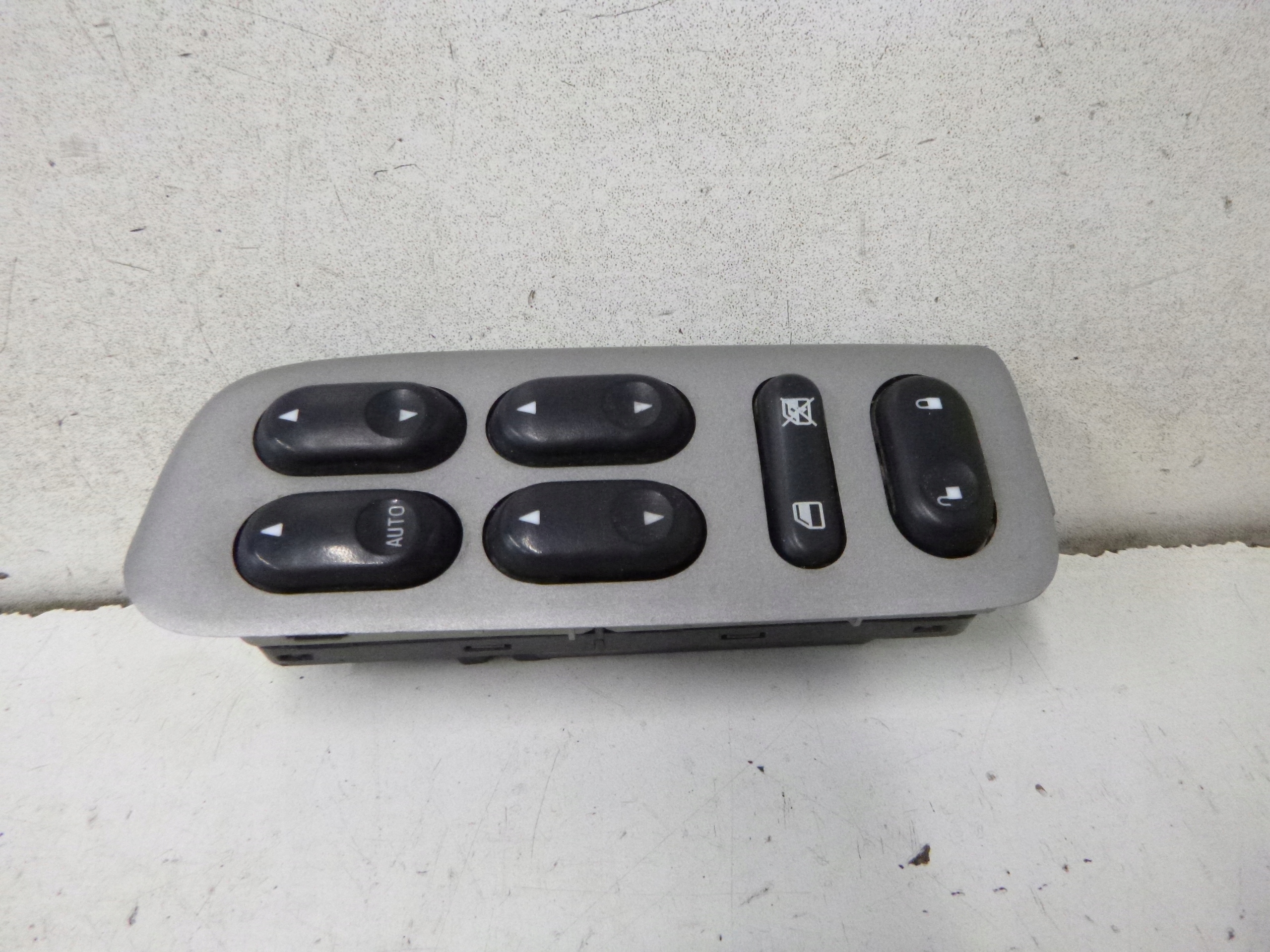 window control switch MAZDA TRIBUTE 4L8T-14540ABW 00-08 SUV switch