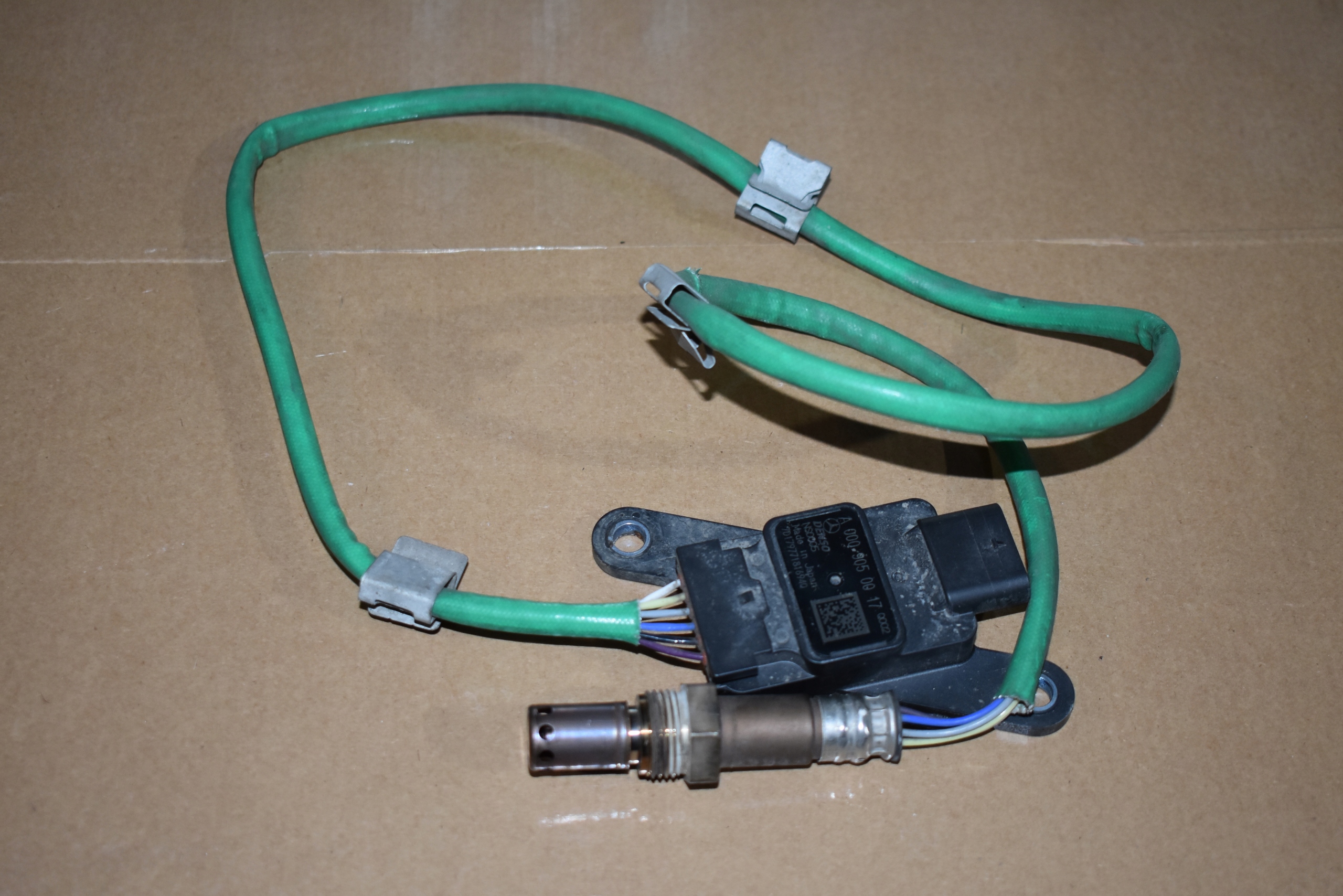 IDEALNY Sensor NOX MERCEDES 1