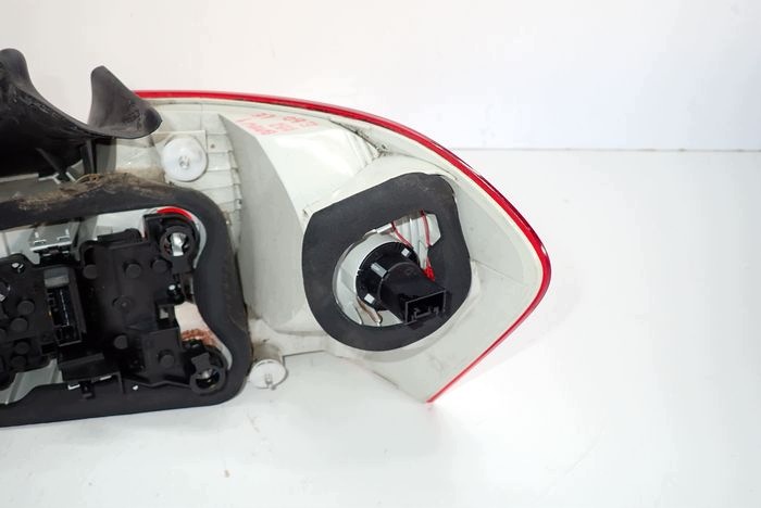 BMW E88 E82 COUPE 1 light left rear rear part