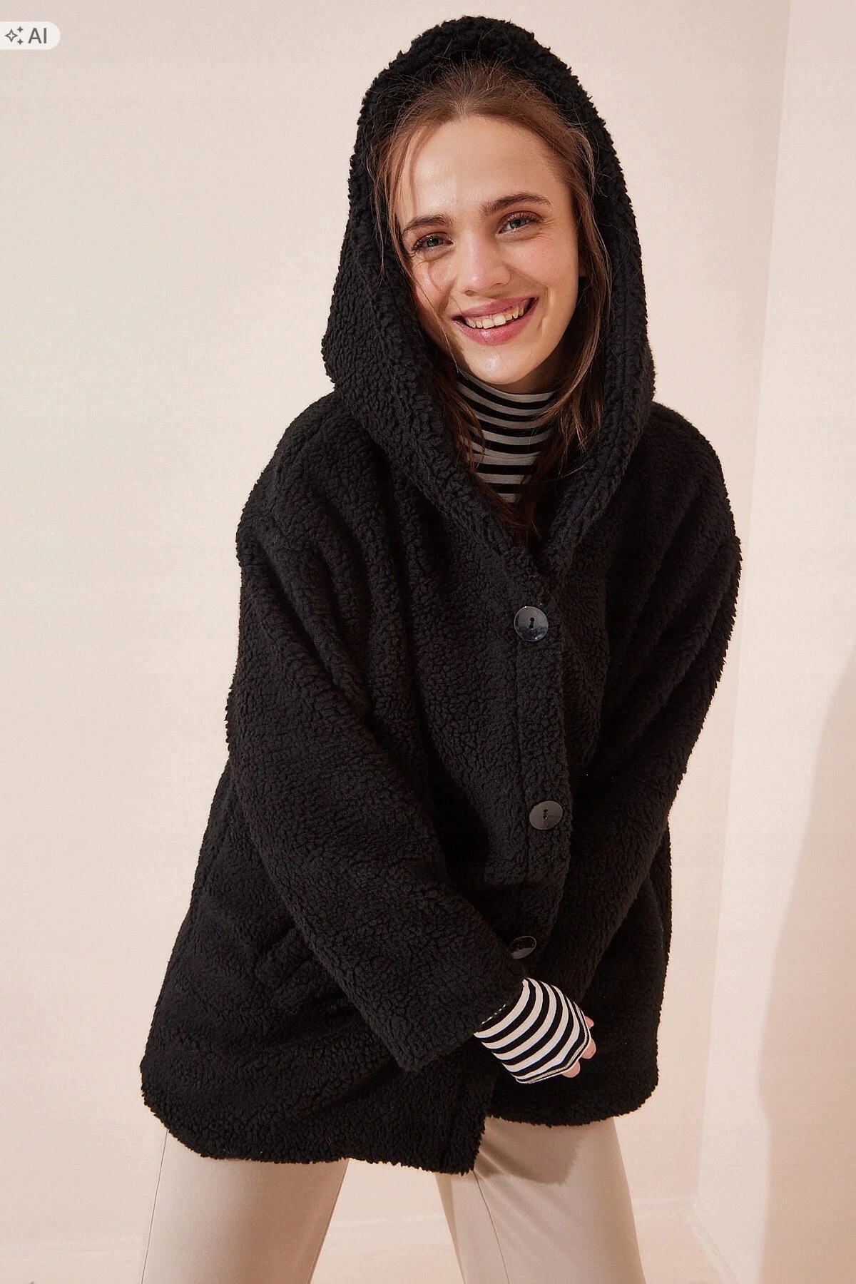Měkký Černý Kabát S Kapucí Ve Stylu Oversize 5IA