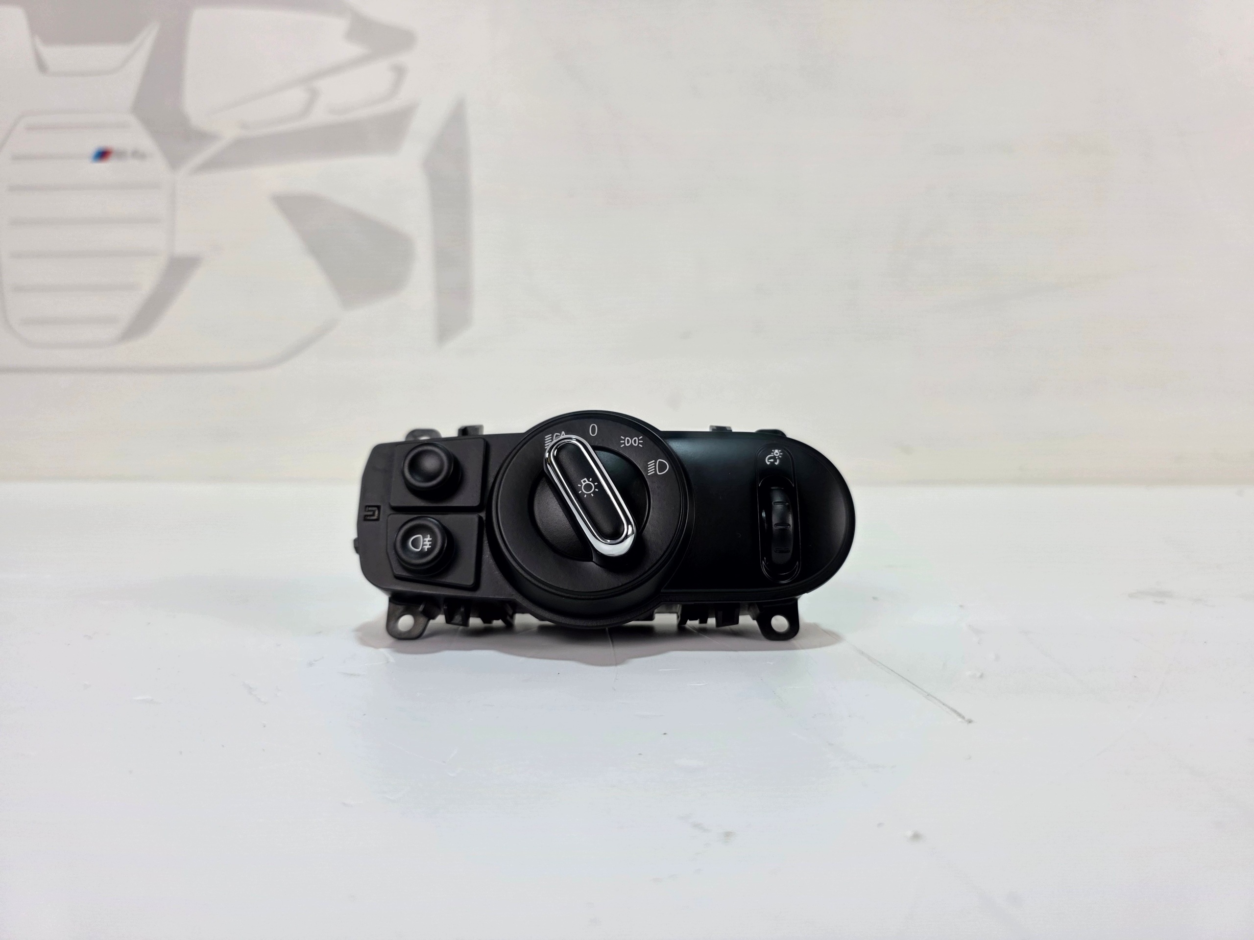 light switch MINI CLUBMAN F54 5A25473