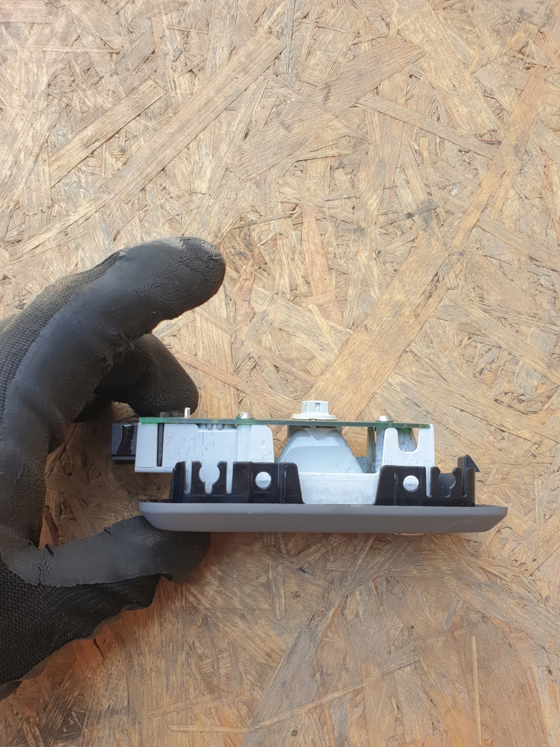 PORSCHE PANAMERA 970 лампочка Обшивка потолка