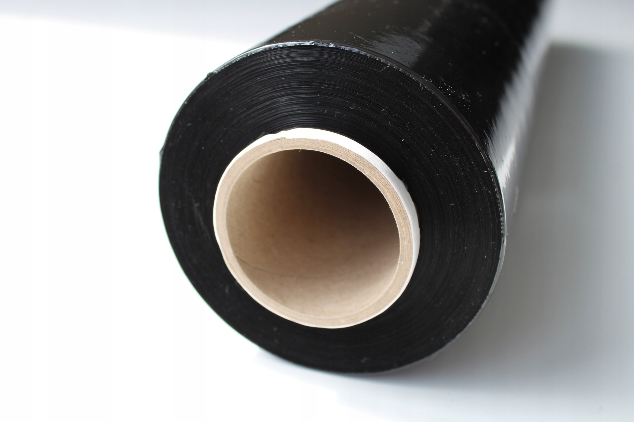 CZARNA Folia stretch 8 rolek 3 kg MULTI JAKOŚĆ Kolor czarny