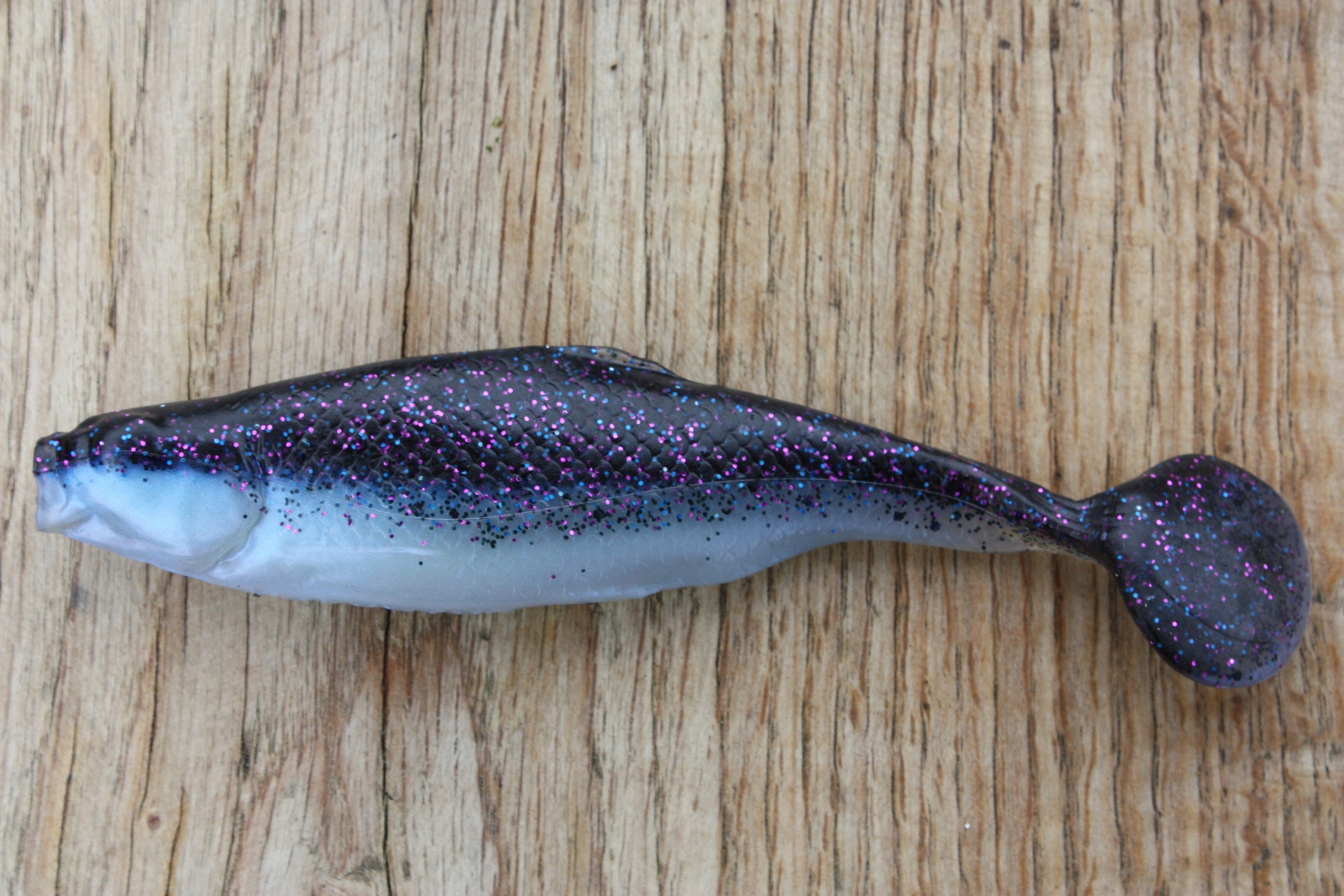 Guma Realistic Shad Matusiak Płoć 12cm nr 019 stara wersja