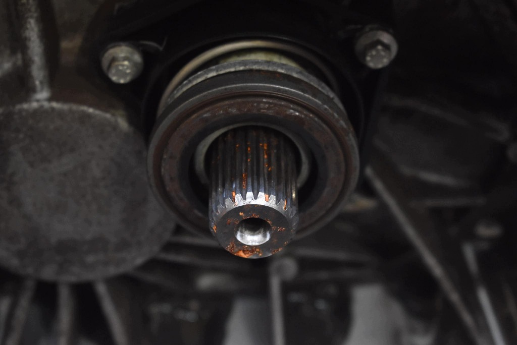 Getriebe DV6R-7002-ZAB FORD TRANSIT CONNECT MK2 1.6 TDCI 95 KM 13-20