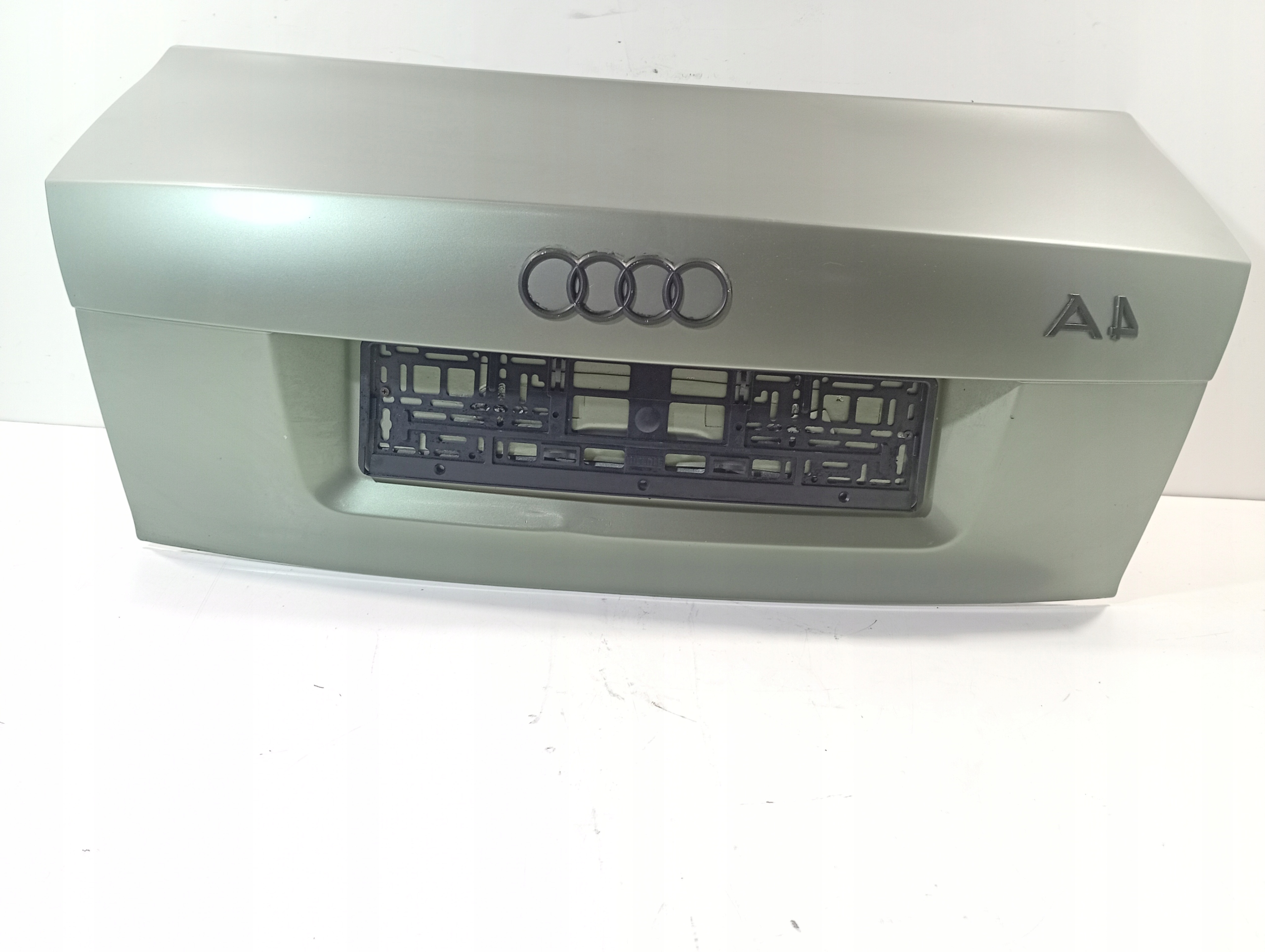 Audi A4 B6 00-06 trunk door boot rear rear part