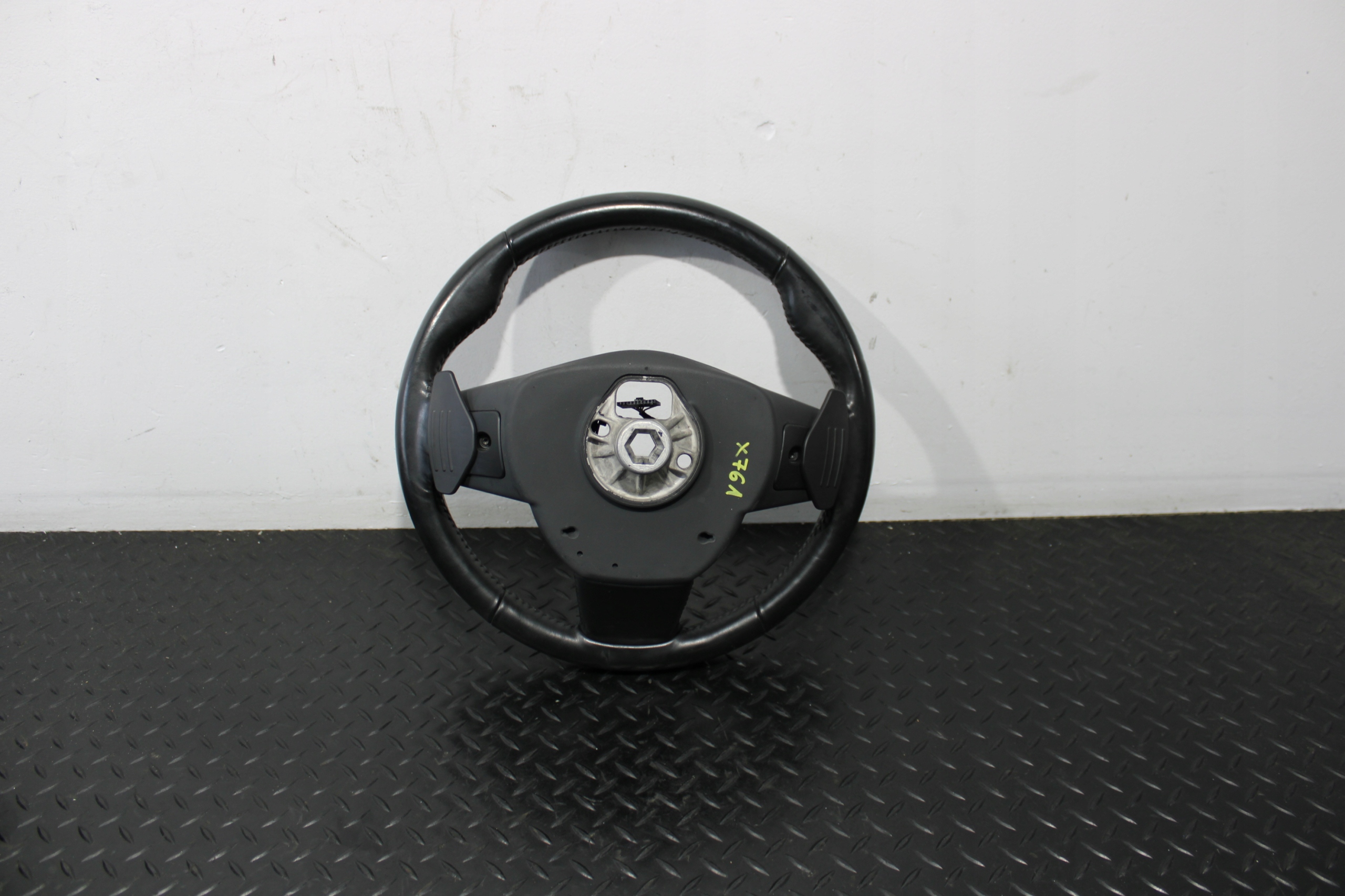 steering wheel, MULTIFUNKCJA with shifting JAGUAR F-PACE X761 R-SPORT