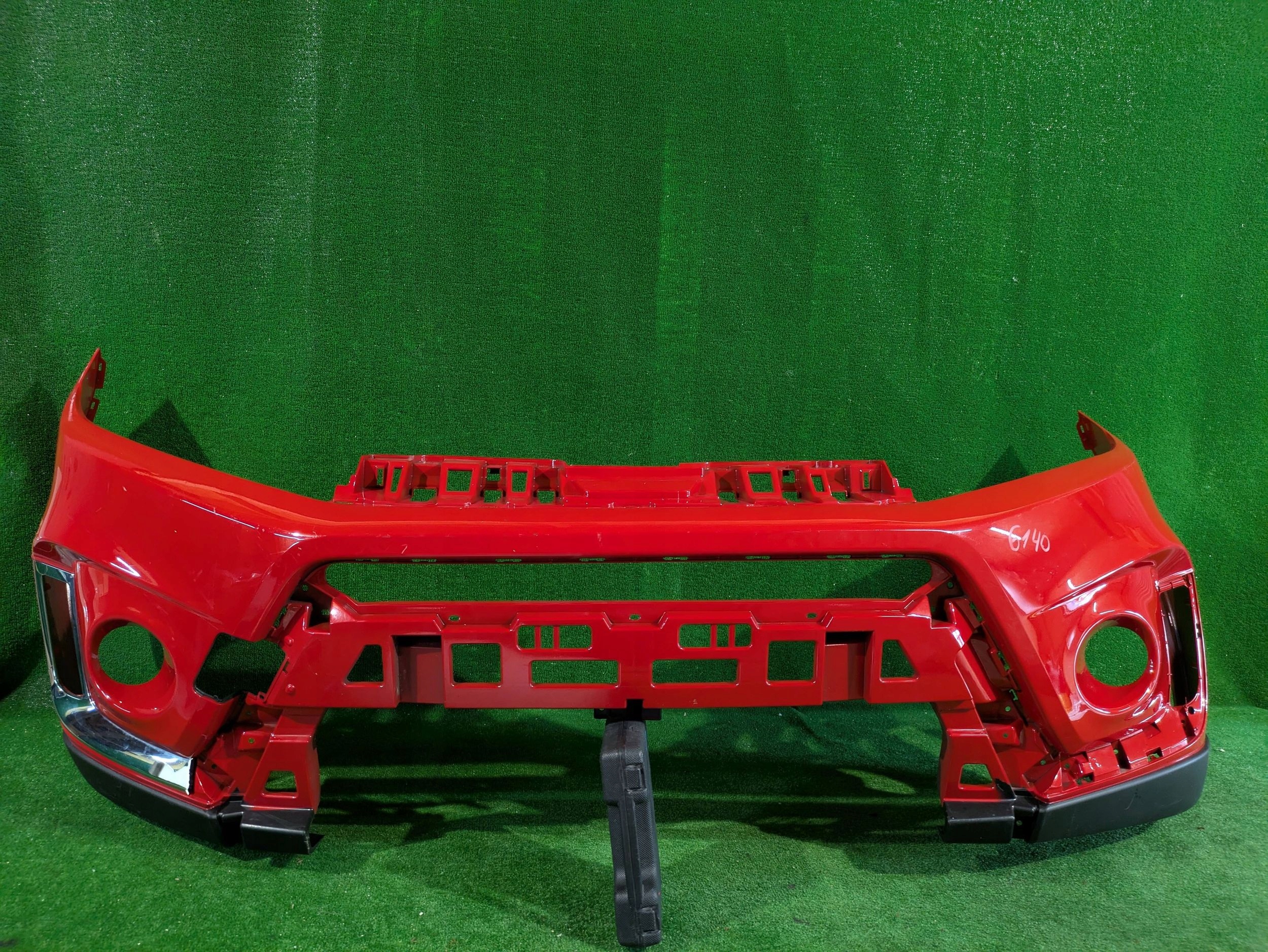 front bumper front SUZUKI VITARA III LIFT 18- NR.Z6140