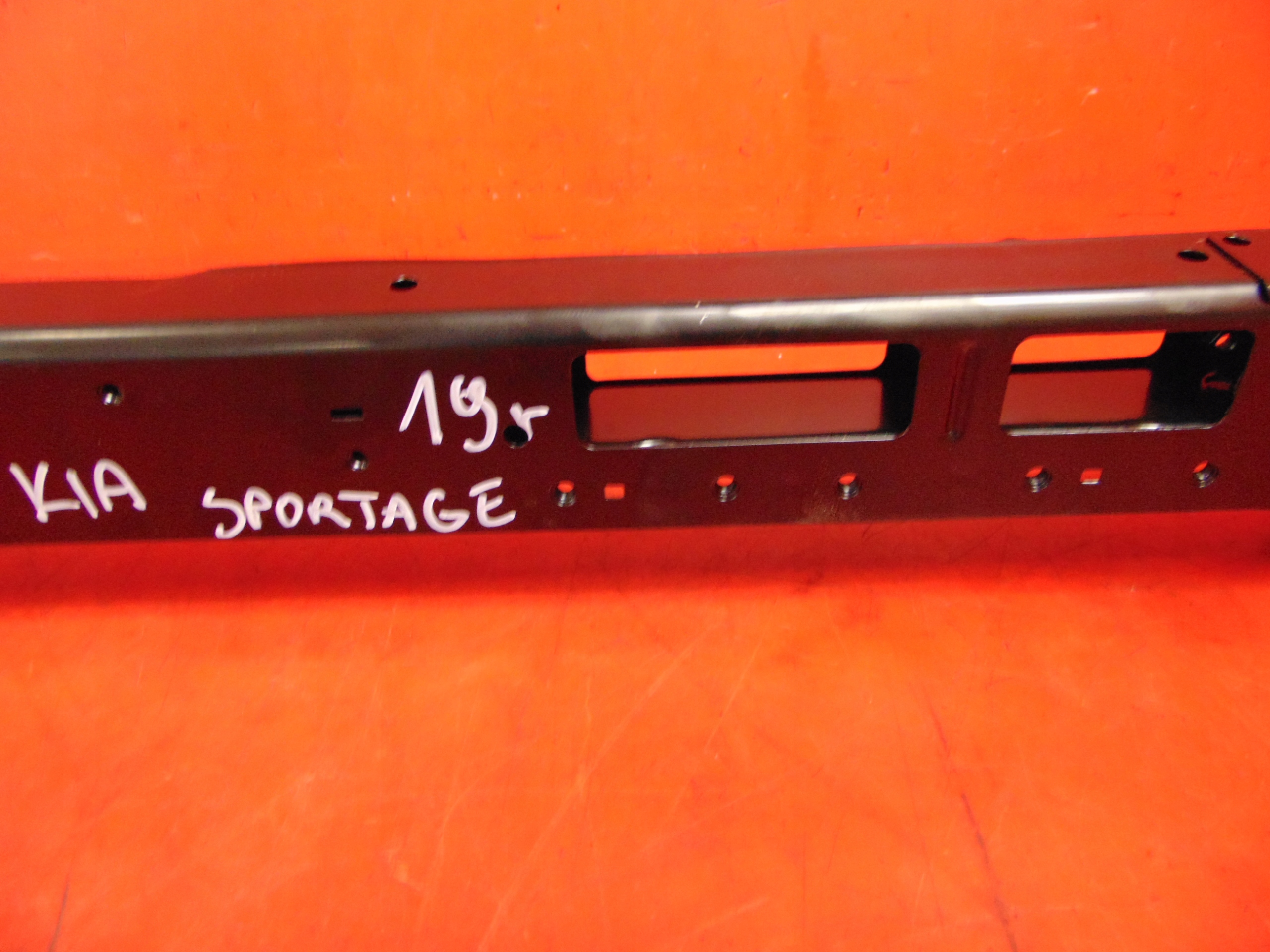 KIA SPORTAGE 4 IV LIFT 17- support panel for radiators pillar