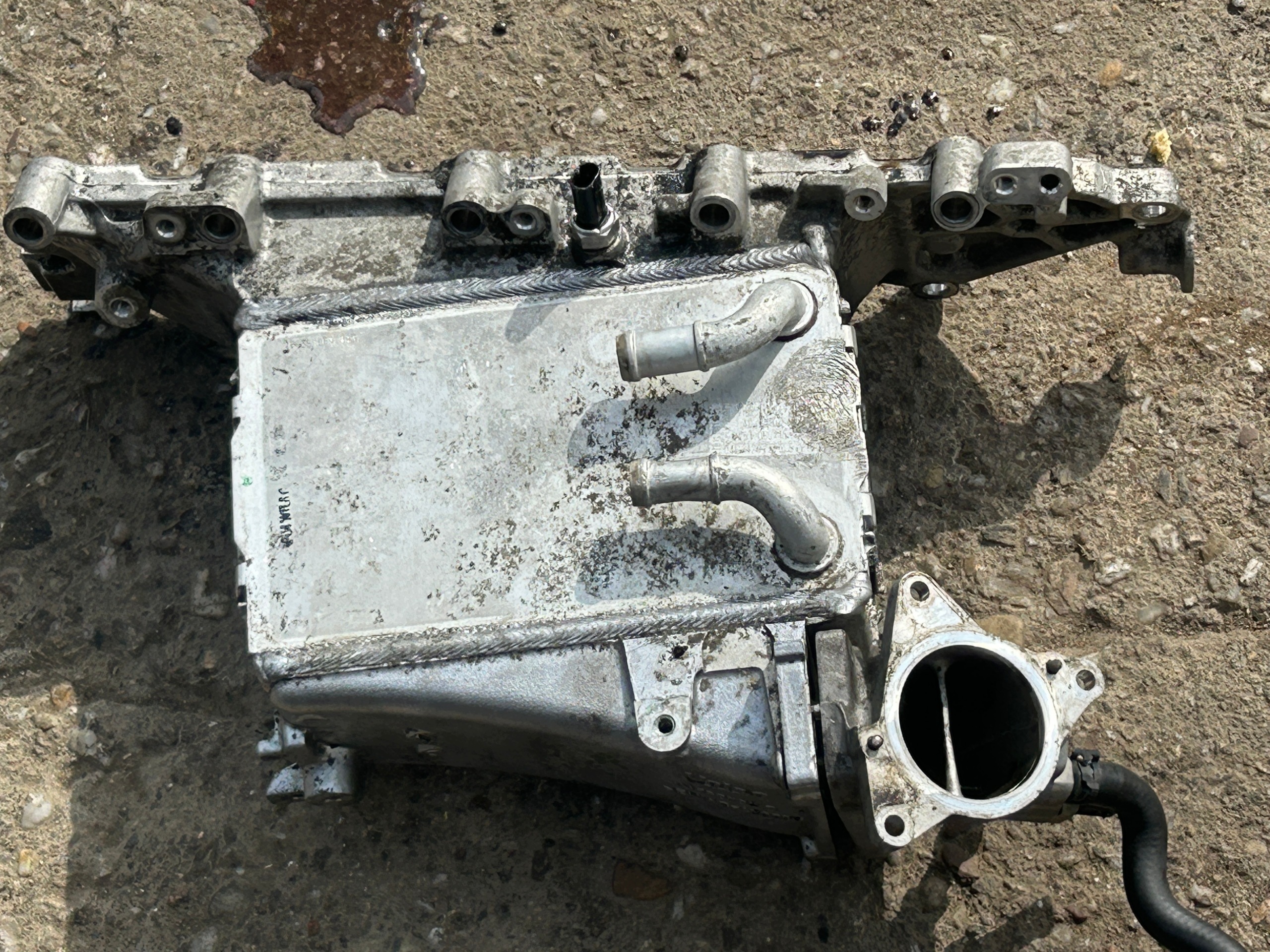 VOLKSWAGEN GOLF VII 1,6 TDI intake manifold M160739B
