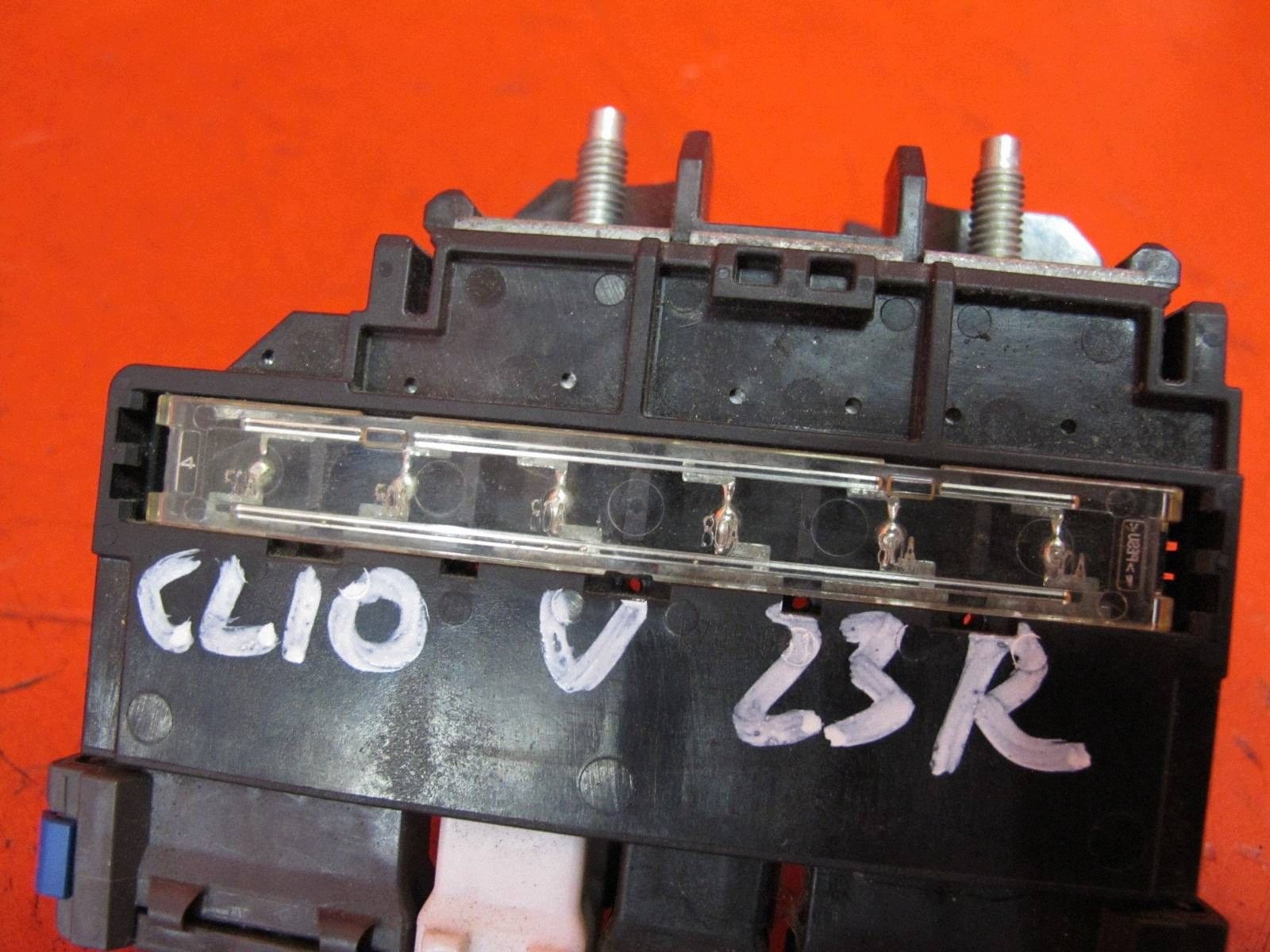 RENAULT CLIO 5 V B7 19- 1.6 E-TECH sicherungskasten batterie