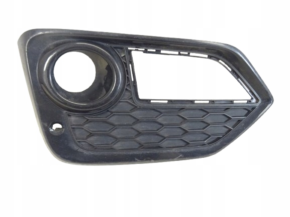 grid of a bumper front front left HONDA CIVIC X 71108-TGG-A3