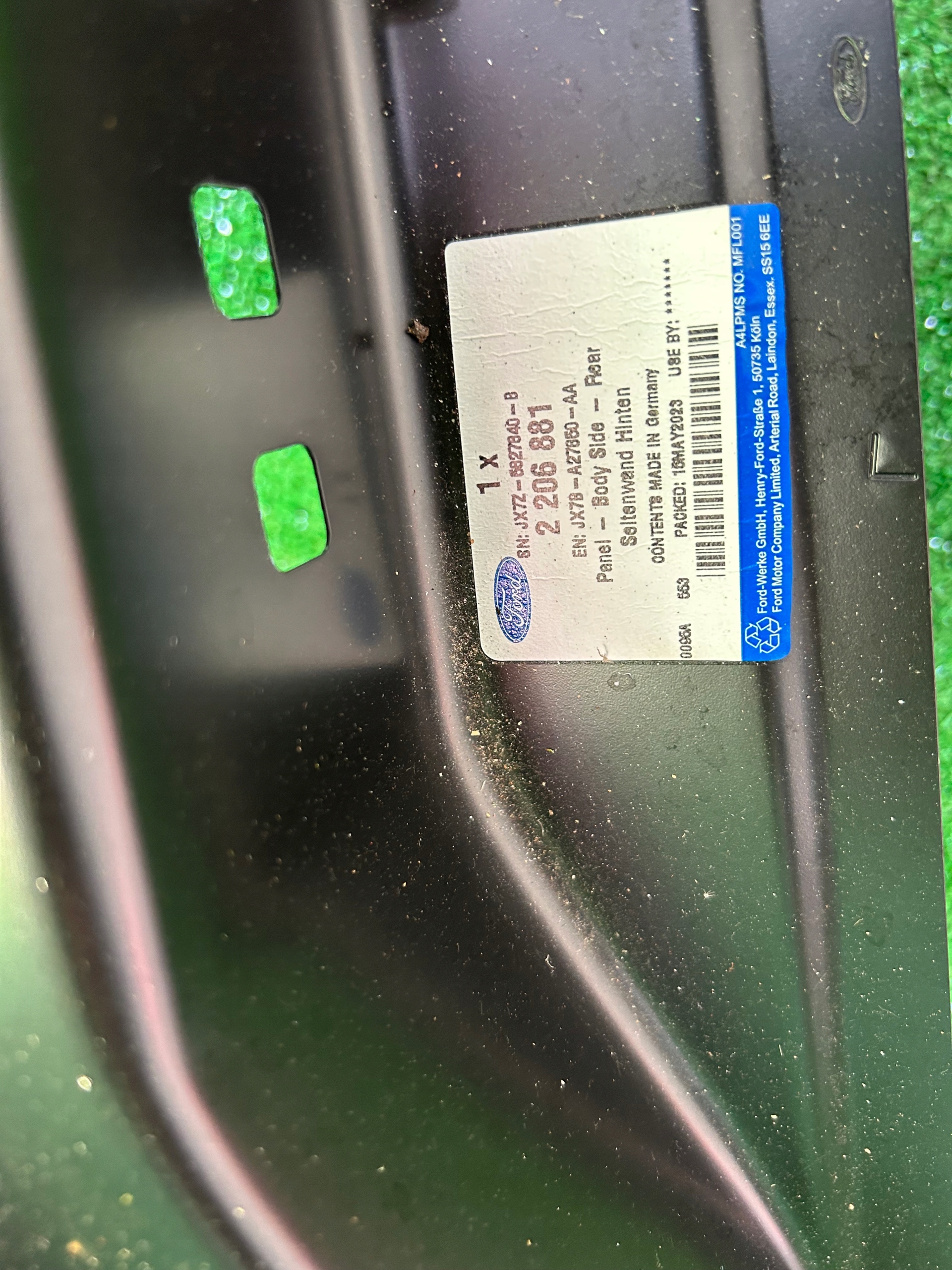 Ford Focus MKIV mk 4 fender rear part right side OE