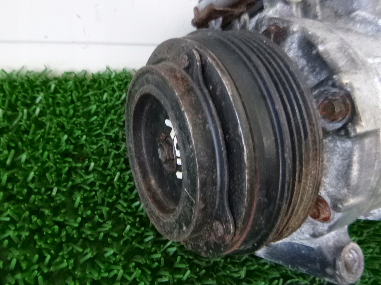 BMW X5 E70 X6 E71 4.4i Klimakompressor klimaanlage OE