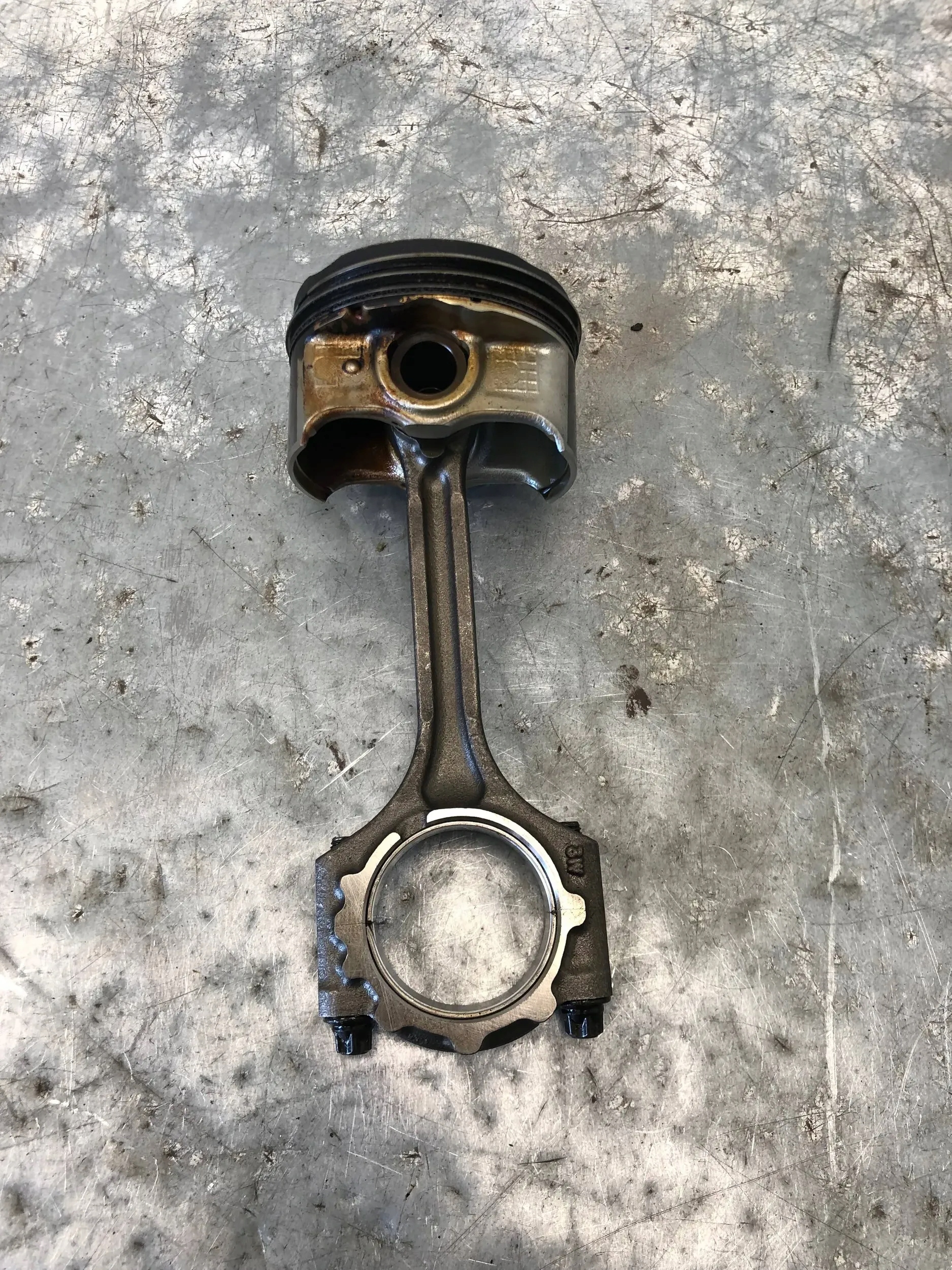 piston connecting rod 1.2 G4LA KIA RIO IV