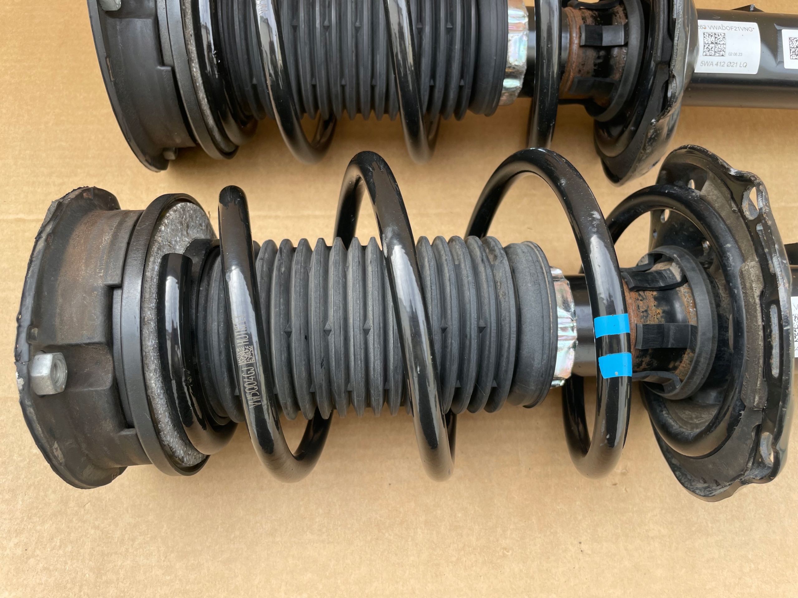 shock absorber front 5WA413031S VW SKODA original IDEAL