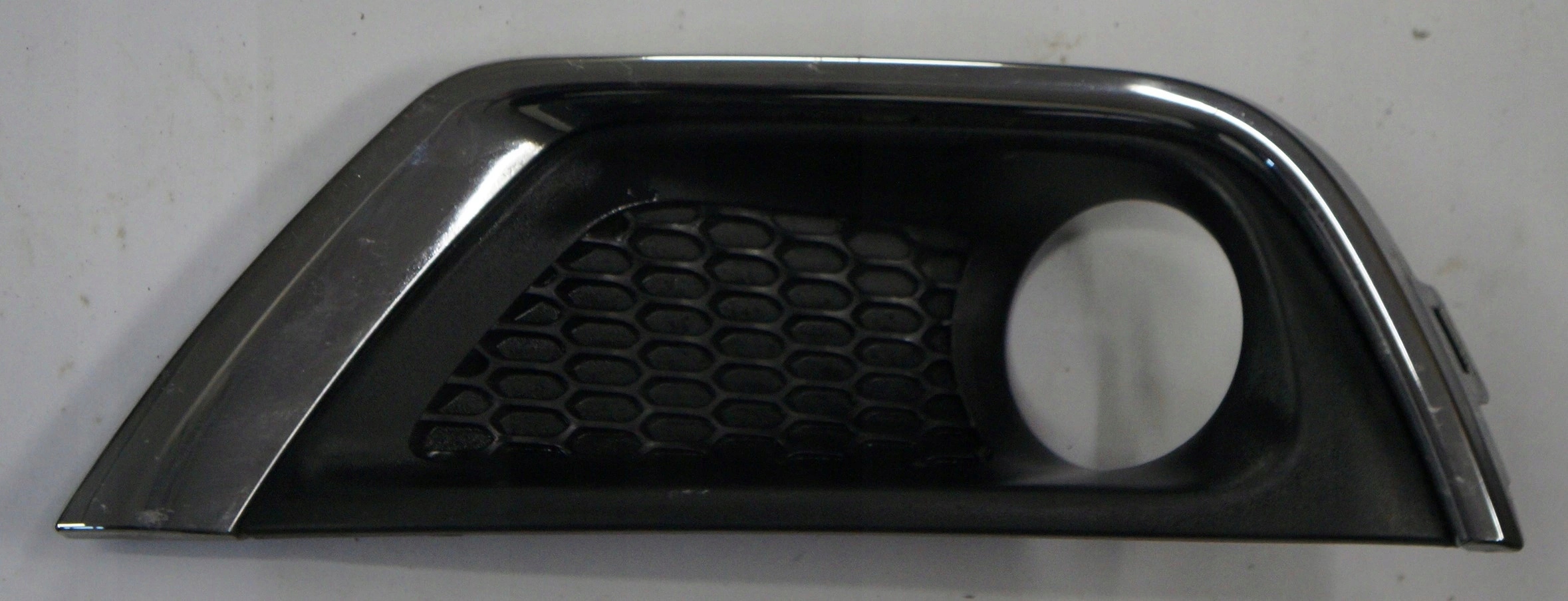 Ramka halogenu jeep compass chrom obudowa