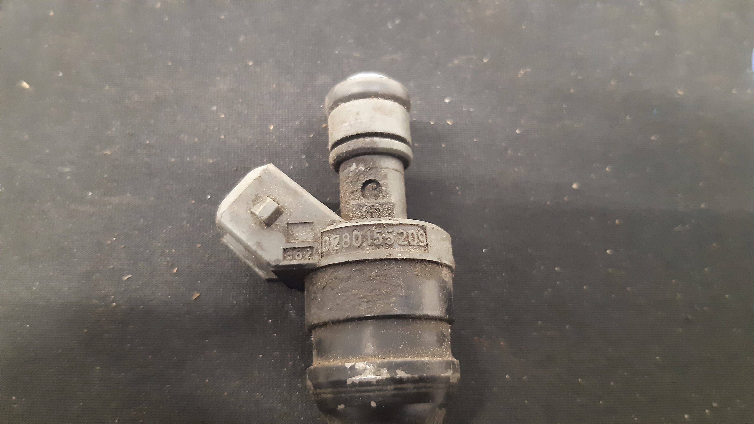 injector 2,2i 0280155209 Mercedes W124