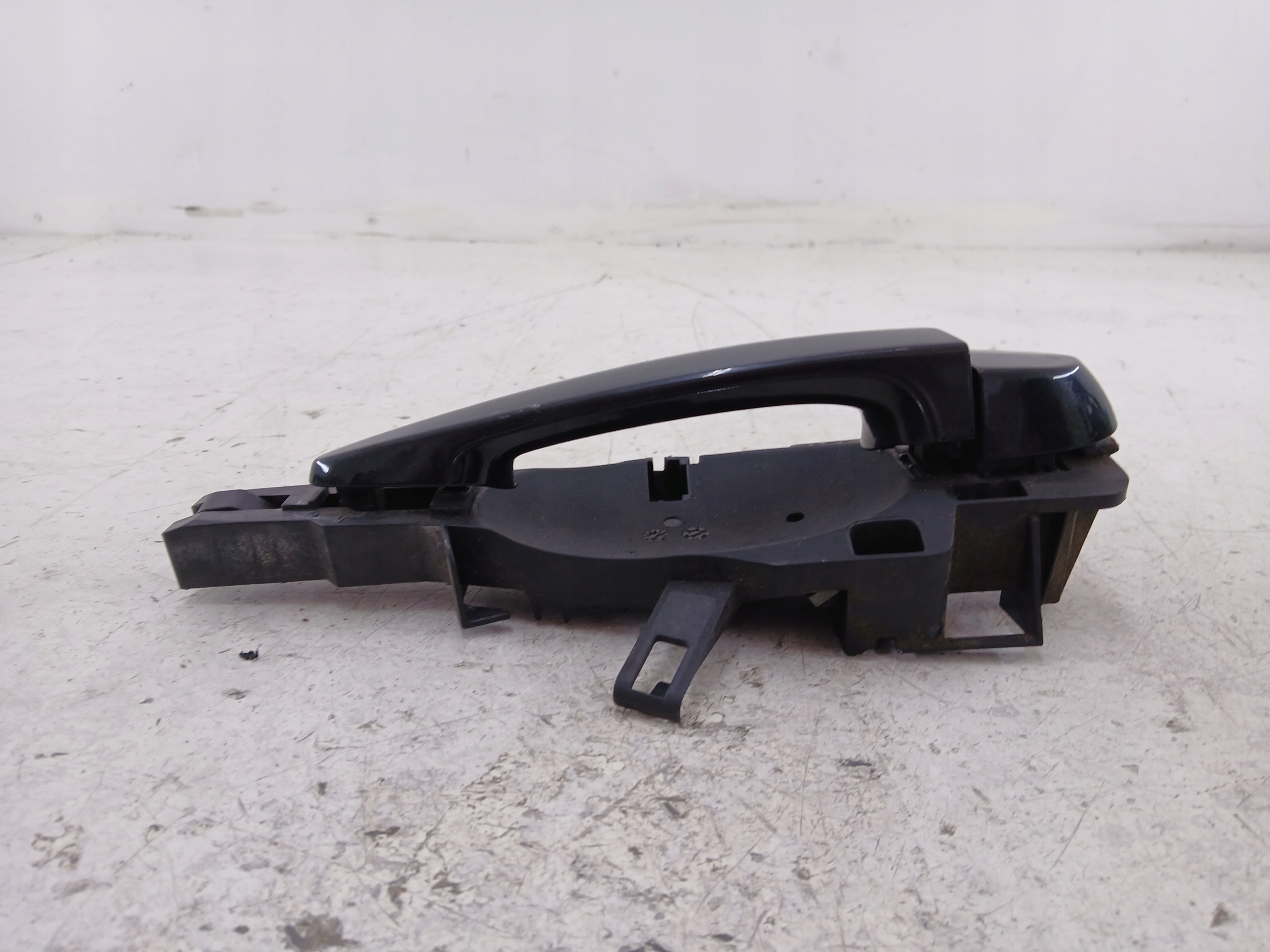 BMW X1 E84 handle exterior right front SCHWARZ II