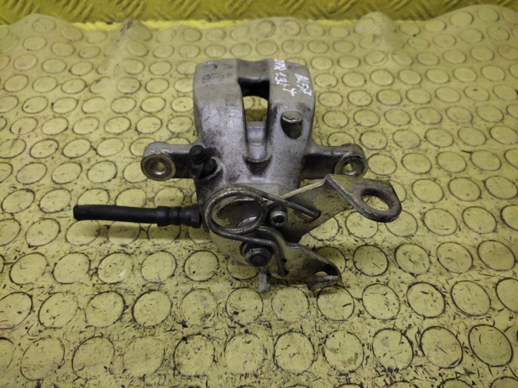 ALFA ROMEO 147 1.9 JTD caliper brake left rear part