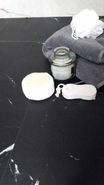 Panele Winylowe Samoprzylepne MARMUR CZARNY Calacat Wodoodporne Płytki LVT Producent inny