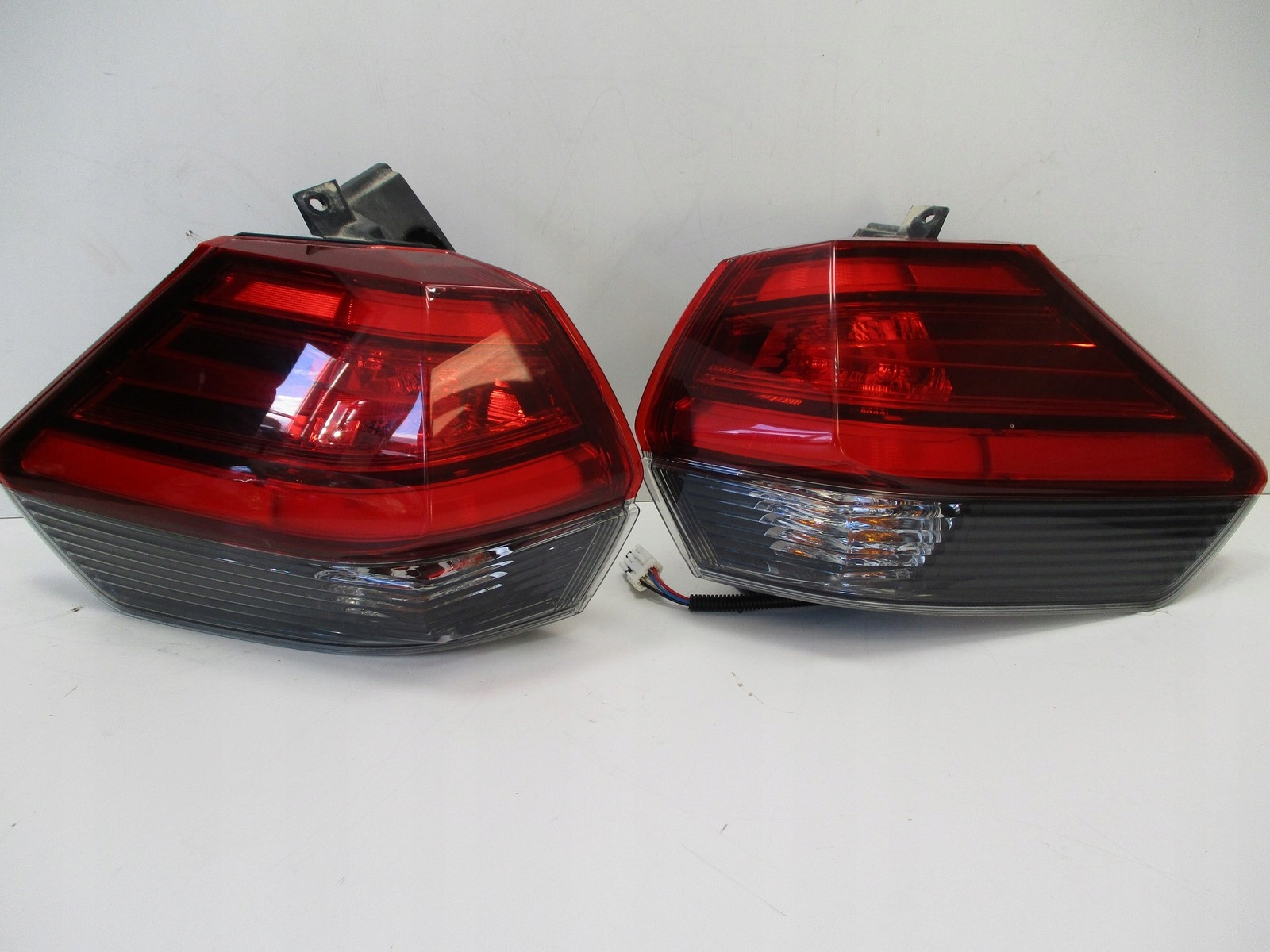 light lights rear part NISSAN X TRAIL 19R LIFT