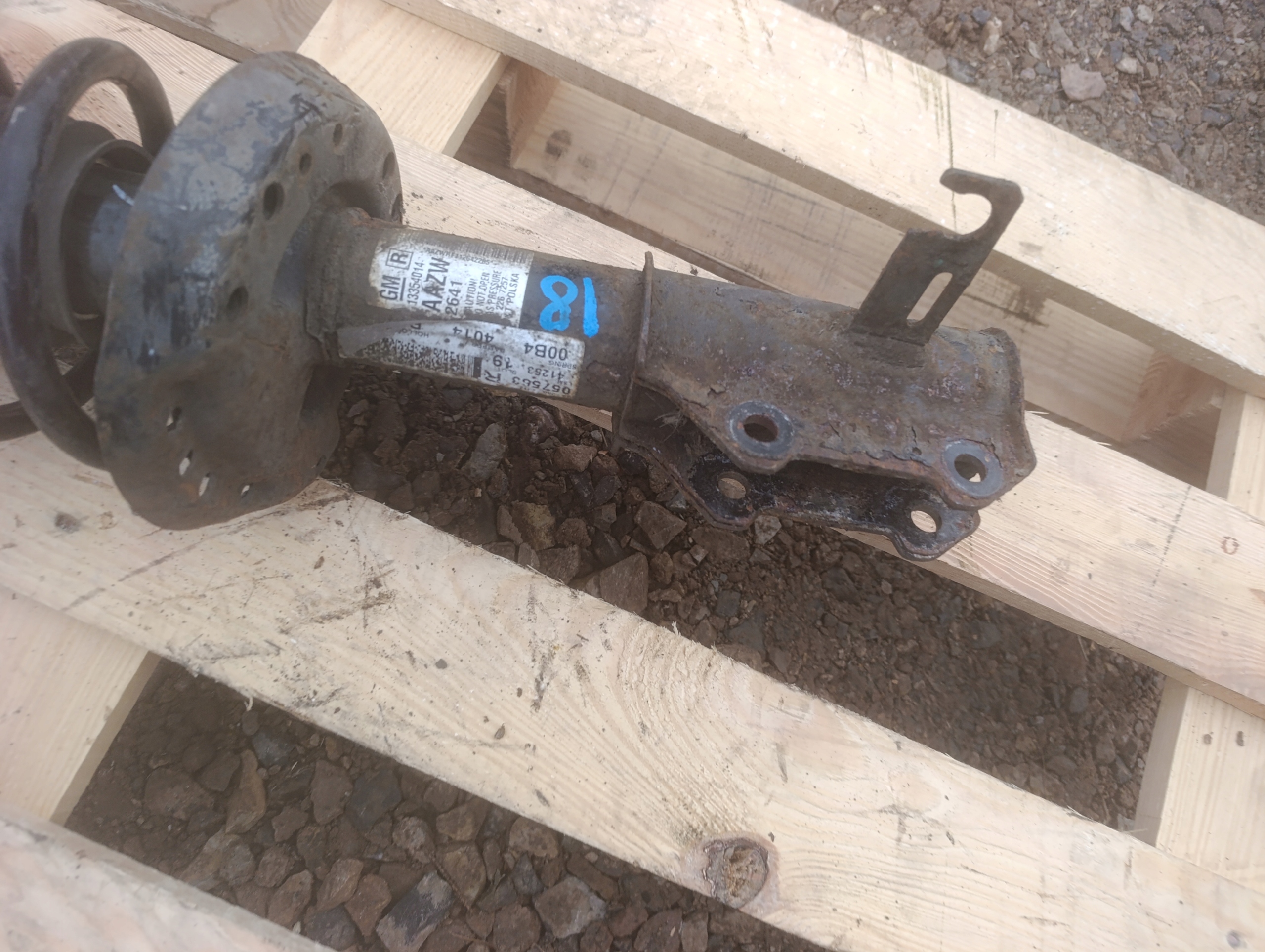 Macpherson shock absorber right front front opel astra j 1.7 13354014