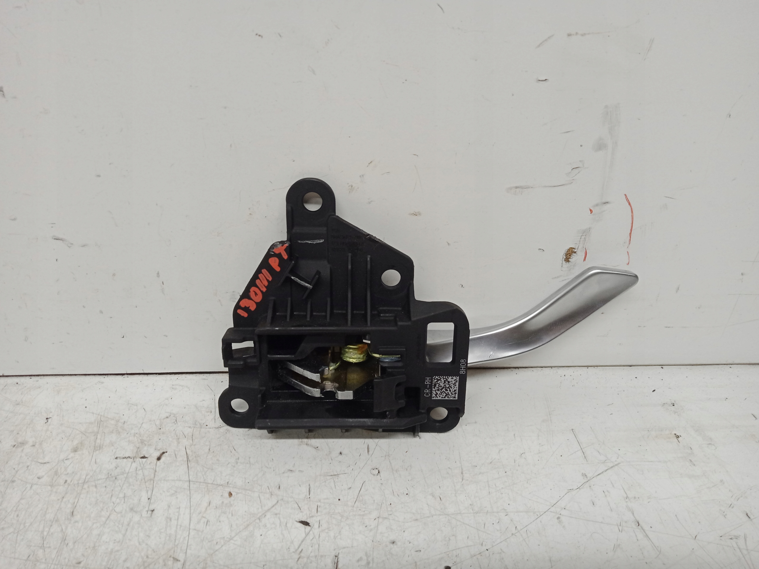 HYUNDAI I30 III HB handle inner right rear part 82623-G4000 2017