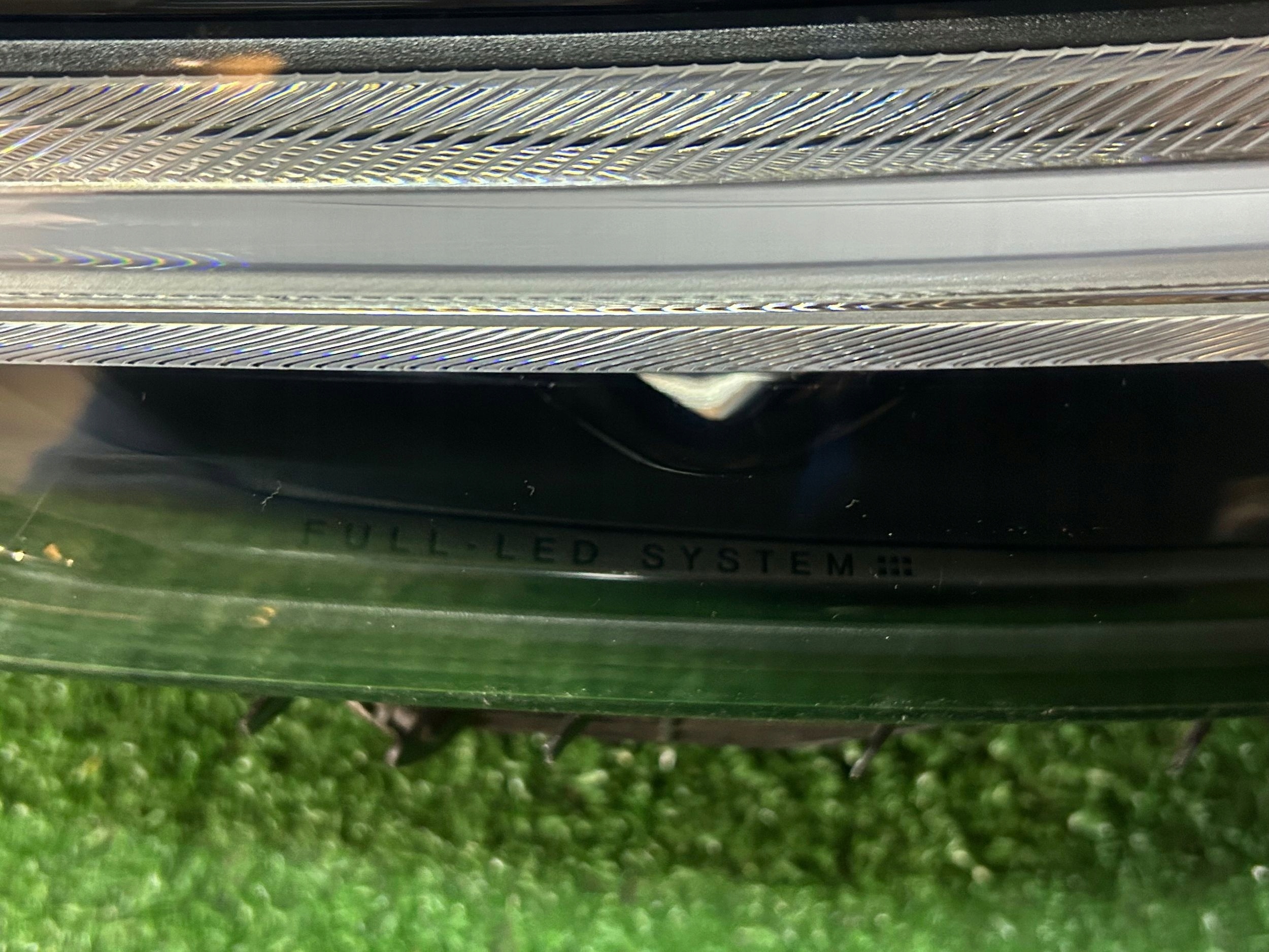 REFLEKTOR left VOLVO XC60 II FULL LED NR.R149