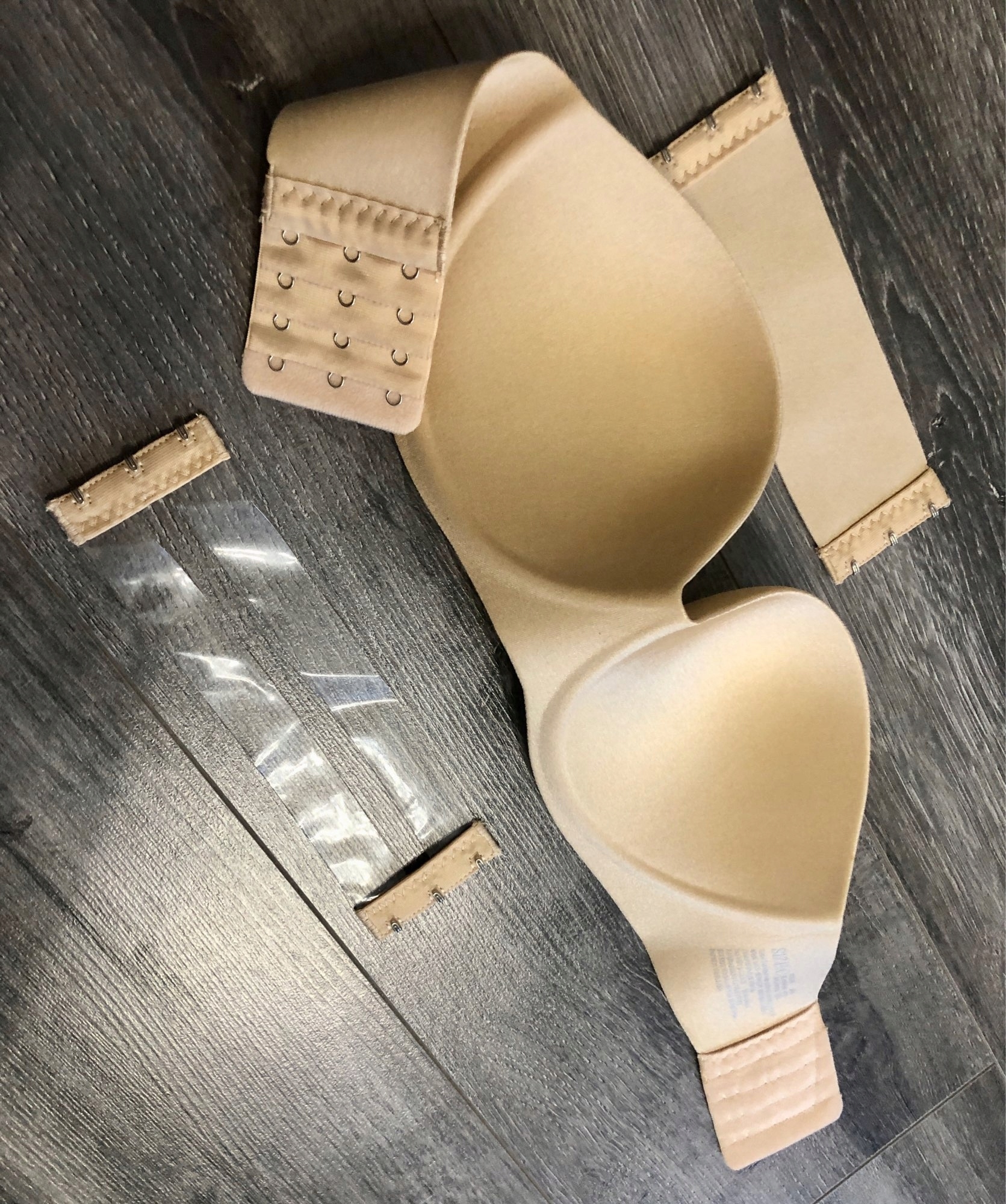 BIUSTONOSZ BEZSZWOWY Z ZAMIENNYM ZAPIĘCIEM SILIKON Model B