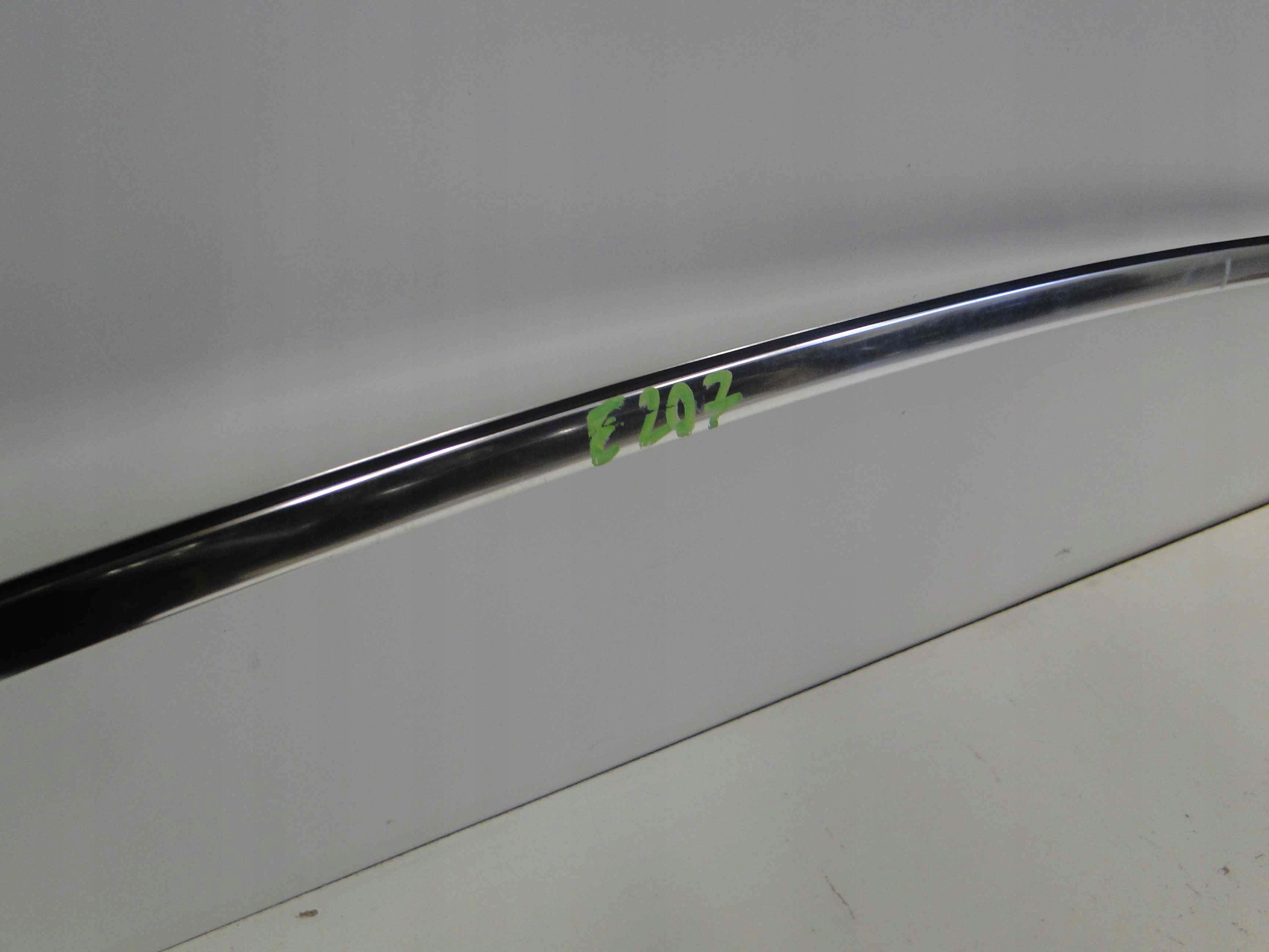 MERCEDES E 207 COUPE LIFT LISTWA OZDOBNA LEWA Jakość części (zgodnie z GVO) O - oryginał z logo producenta pojazdu (OE)