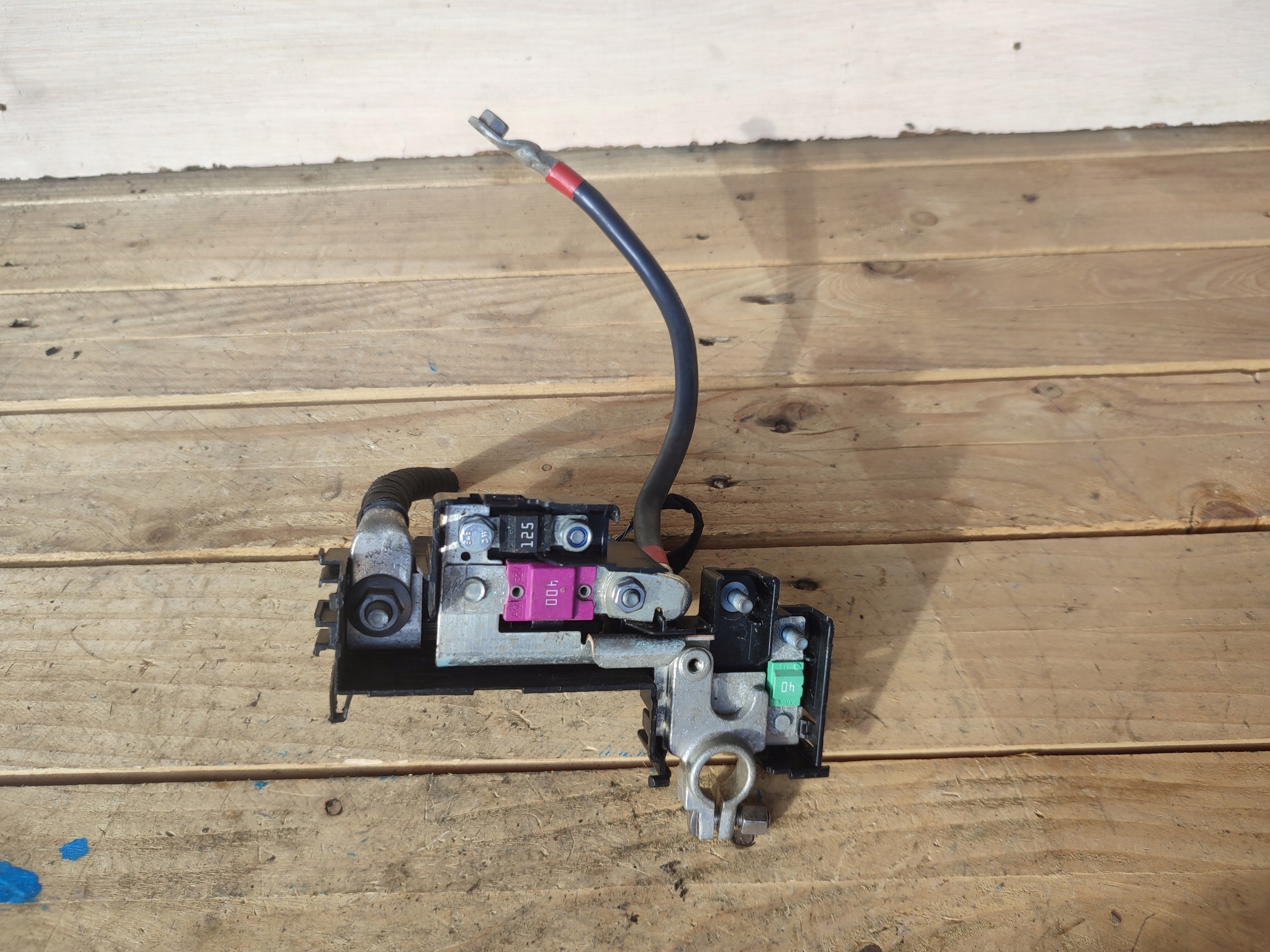 minus clamp Volkswagen Crafter 7C0915459C