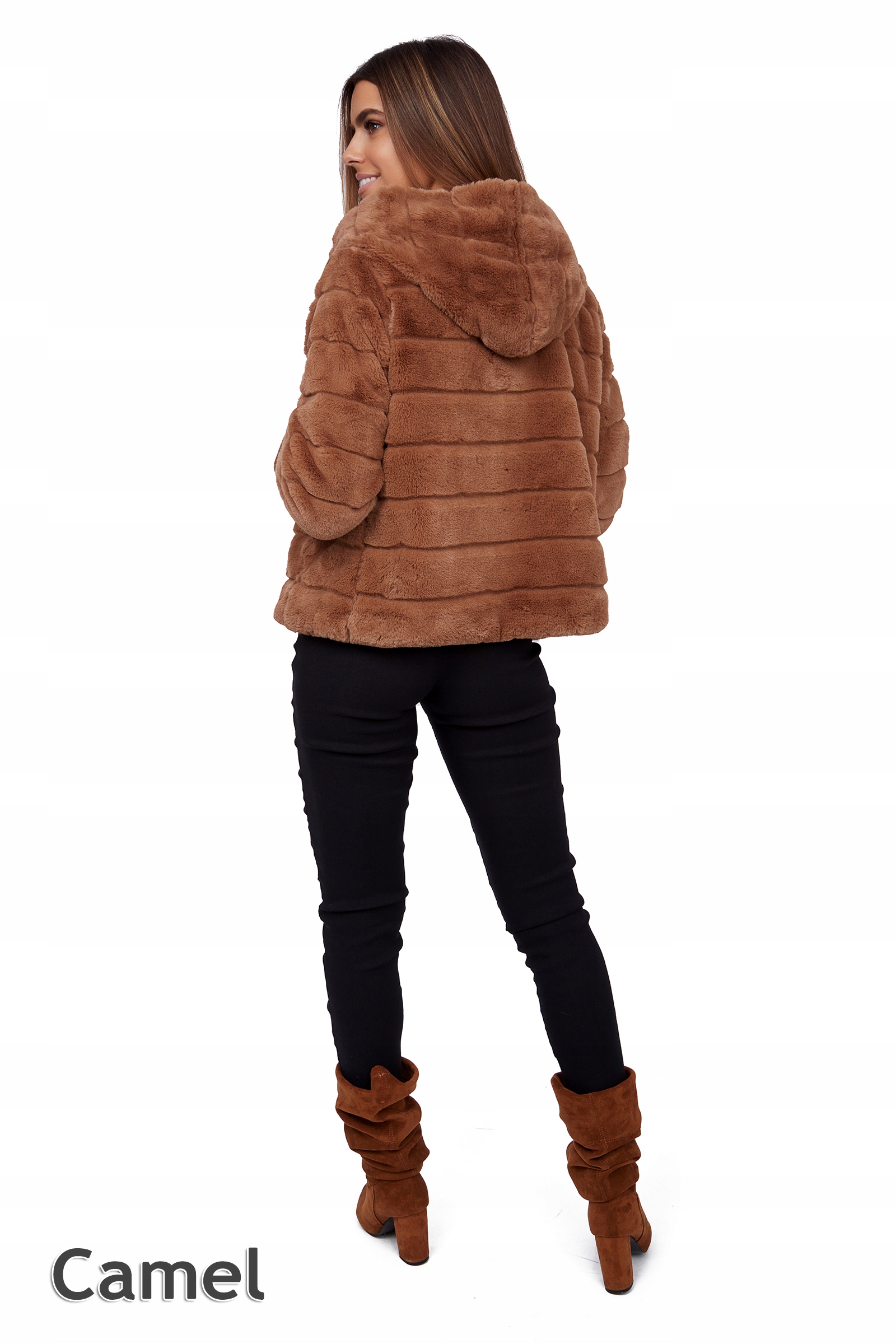 827__M/38_FUTERKO KURTKA FUTRZANA KRÓTKIE MILUTKIE Długość do pasa