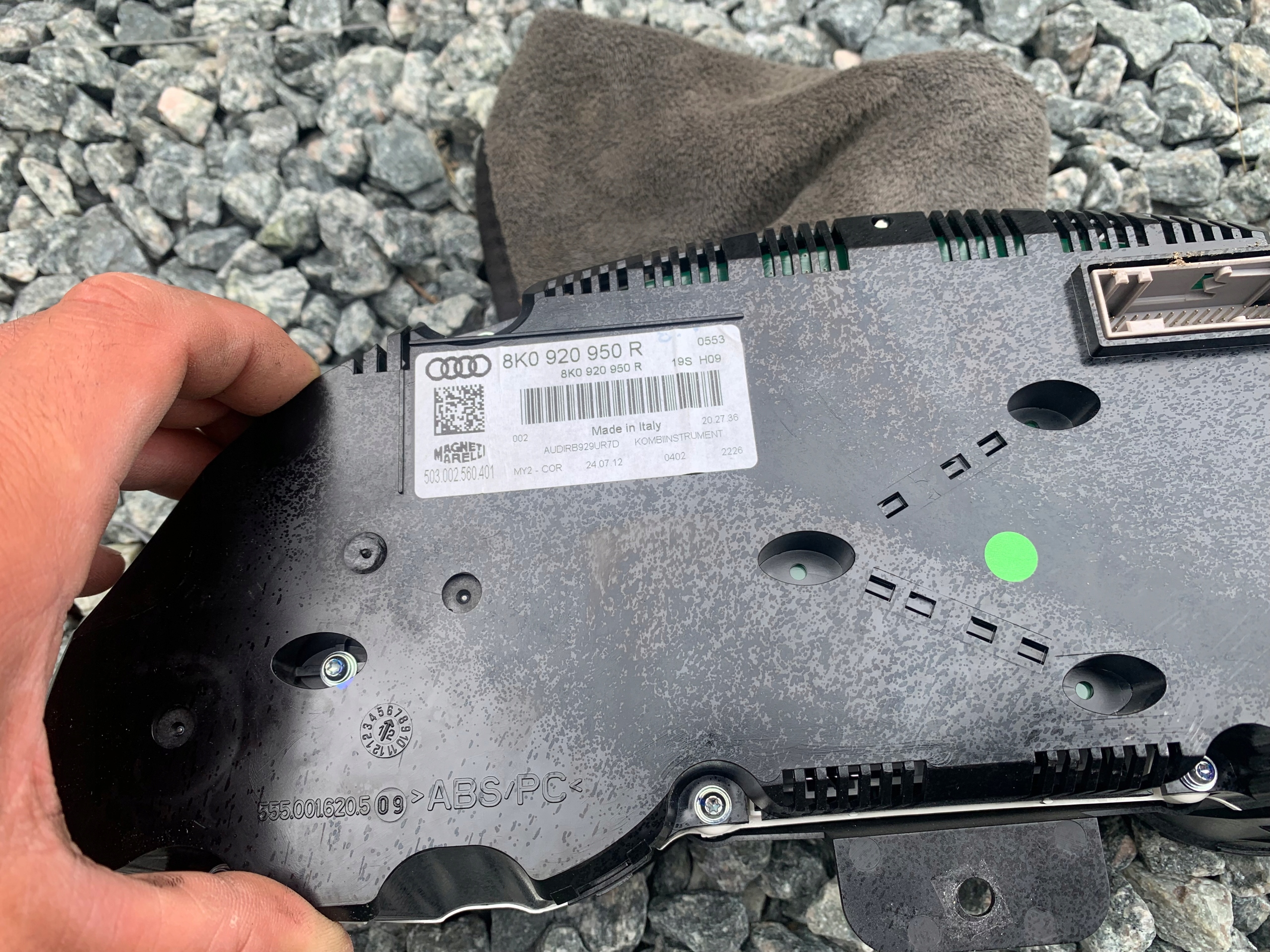 AUDI A4 B8 A5 8T dials clock 8K0920950R USA
