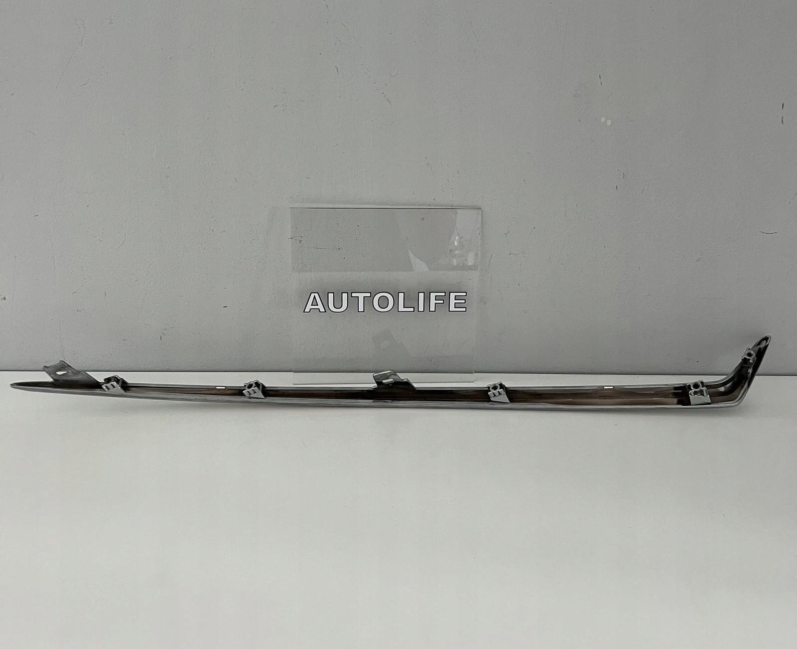 Corolla XII E21 19- sedan moulding chrom grille grill front right 53121-02460