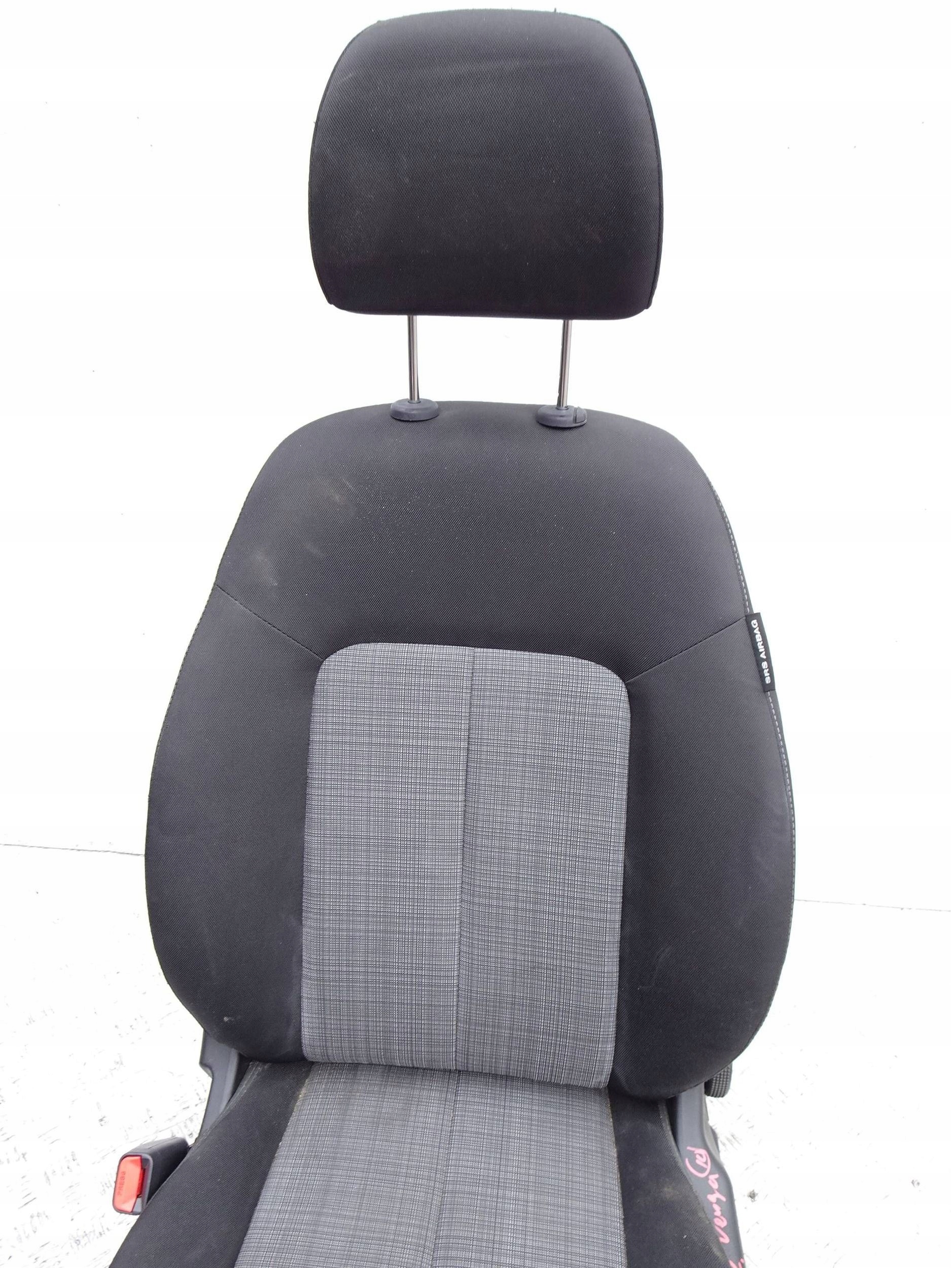 кресло левый kia VENGA ix20 англия