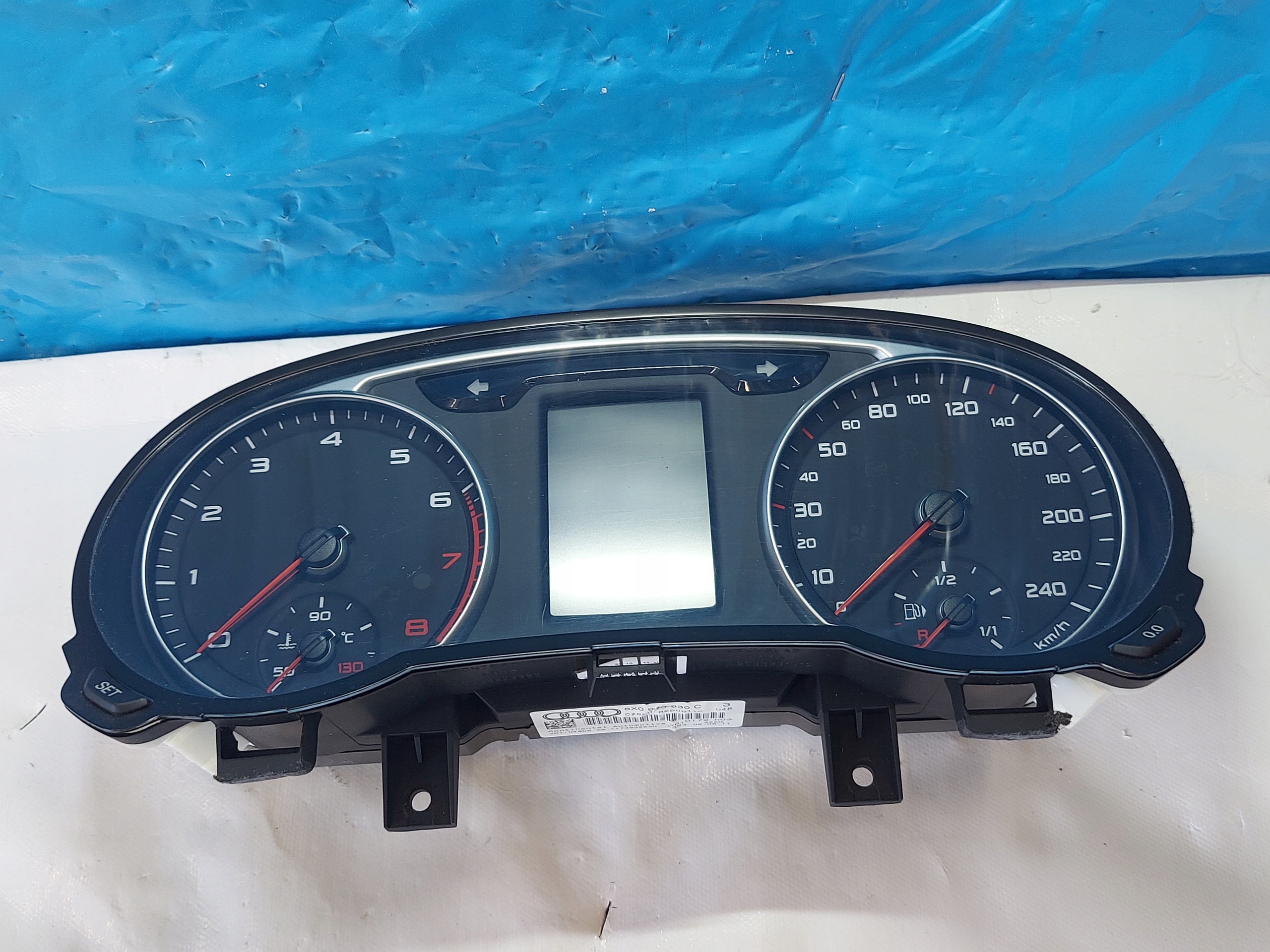 dials clock AUDI A1 8X 2011R 1.2 TSI 8X0920930C