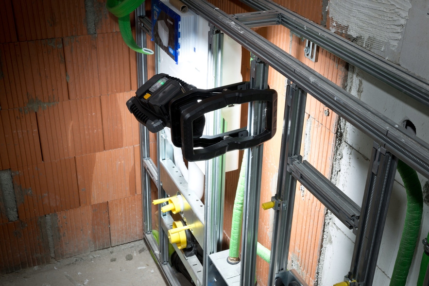 REFLEKTOR AKUMULATOROWY LED CL 4050MA Clip, 3800lm Źródło światła LED