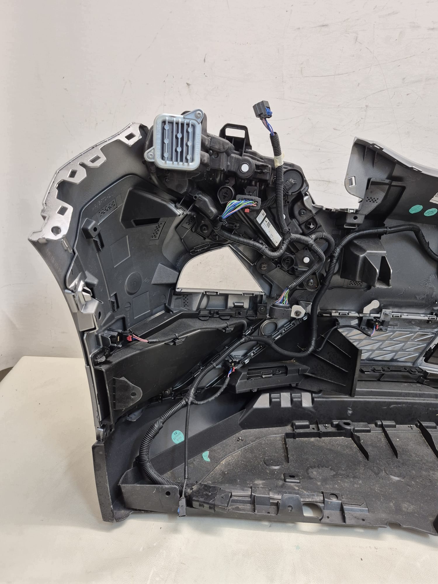 ALPINE A390 26- bumper front front complete KAMERA PDC RADAR 620225390R