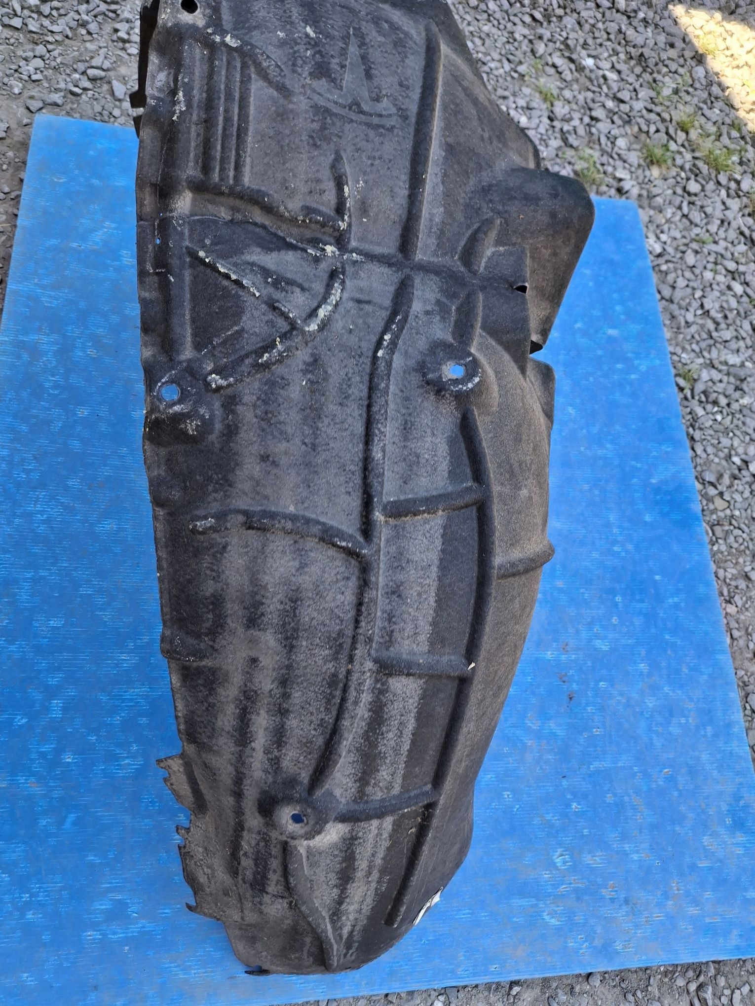 mudguard right rear. TESLA MODEL Y 2020R->