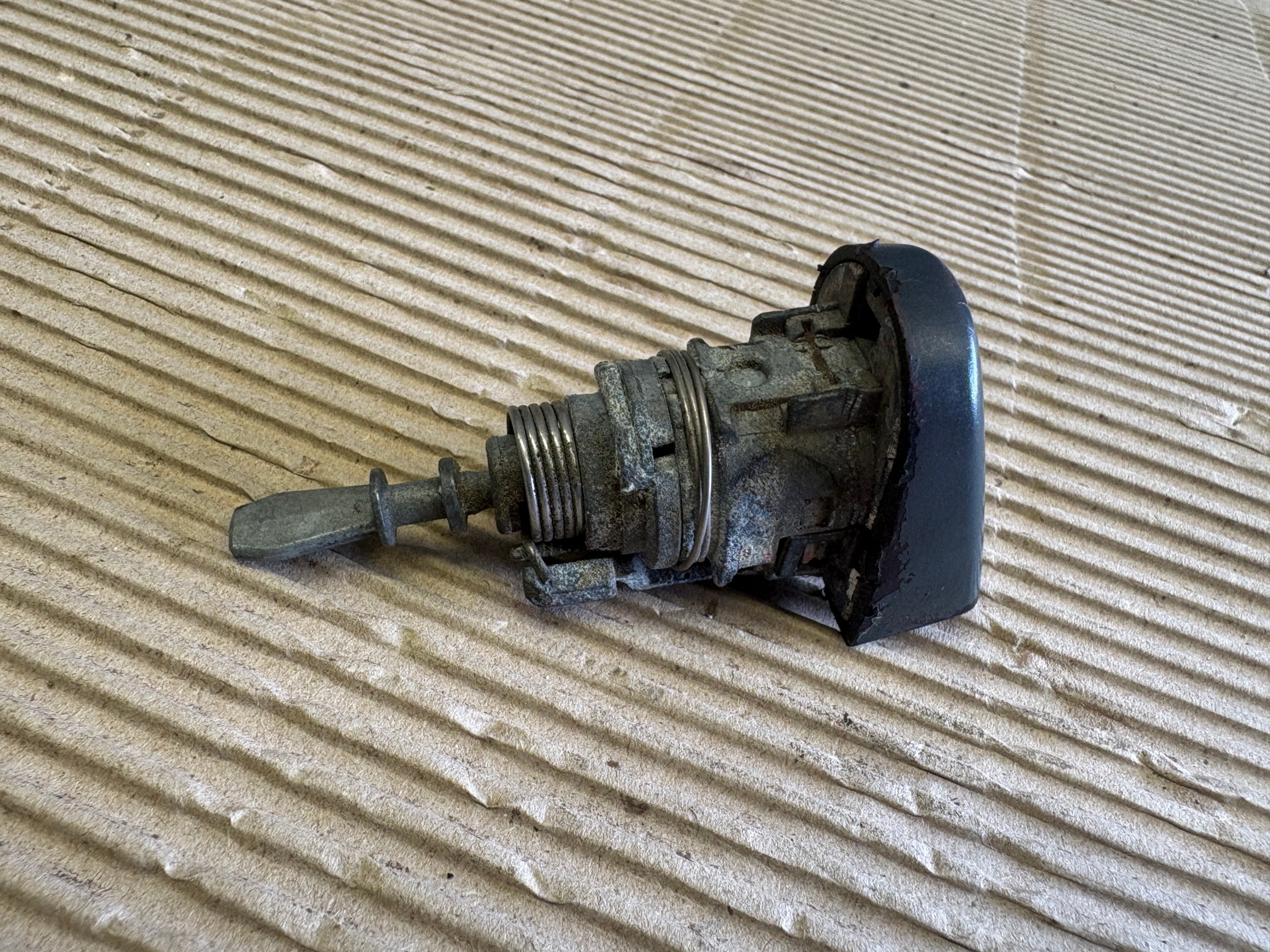 VW T5 Insert de la serrure Gauche Avant