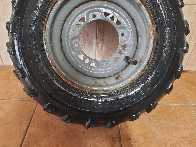 КОЛЕСО ОБОДА ПЕРЕДНИЕ ШИНЫ LINHAI 260 300