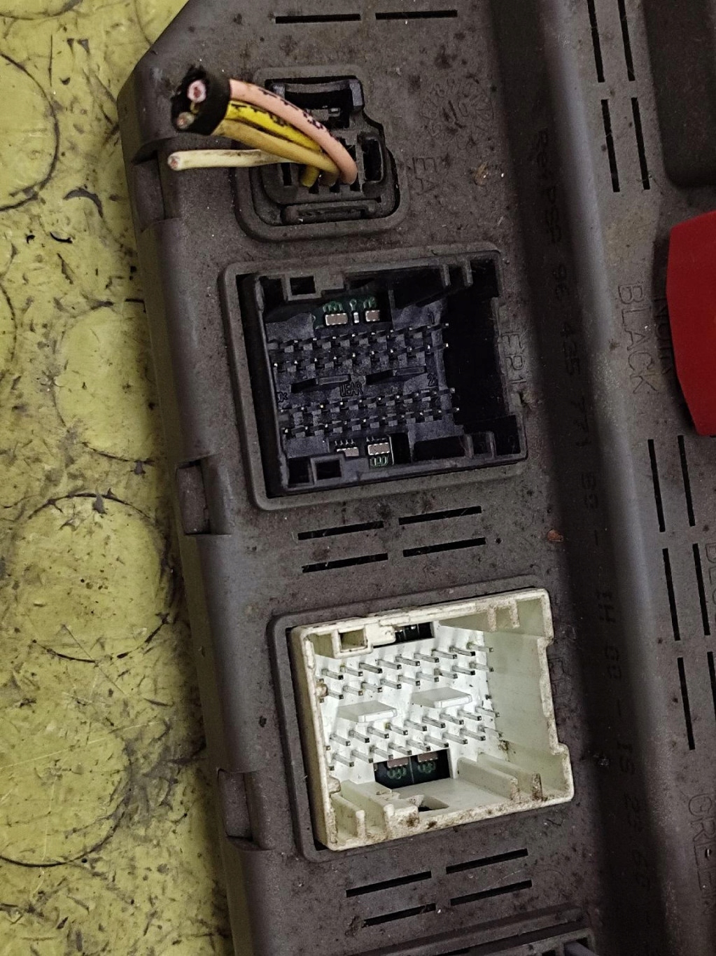 PEUGEOT 607 Module Boîte BSI 9643577180