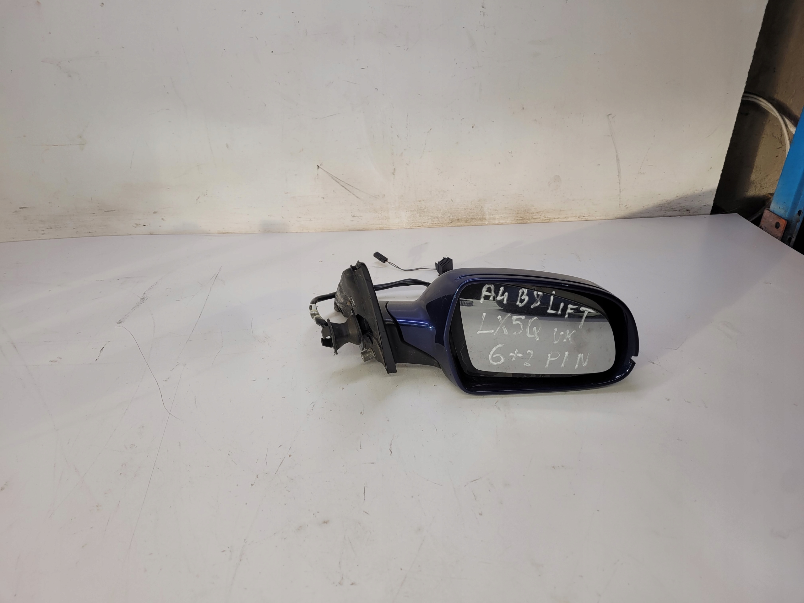 mirror right AUDI A4 B8 LIFT LX5Q 6+2 PIN UK