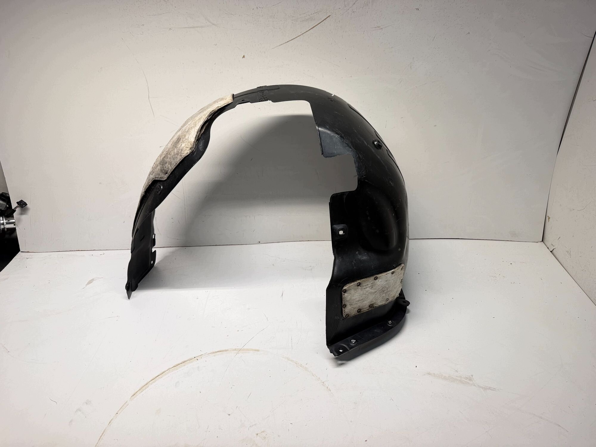 mudguard left front KIA XCEED X-CEED 86813-J7CA0
