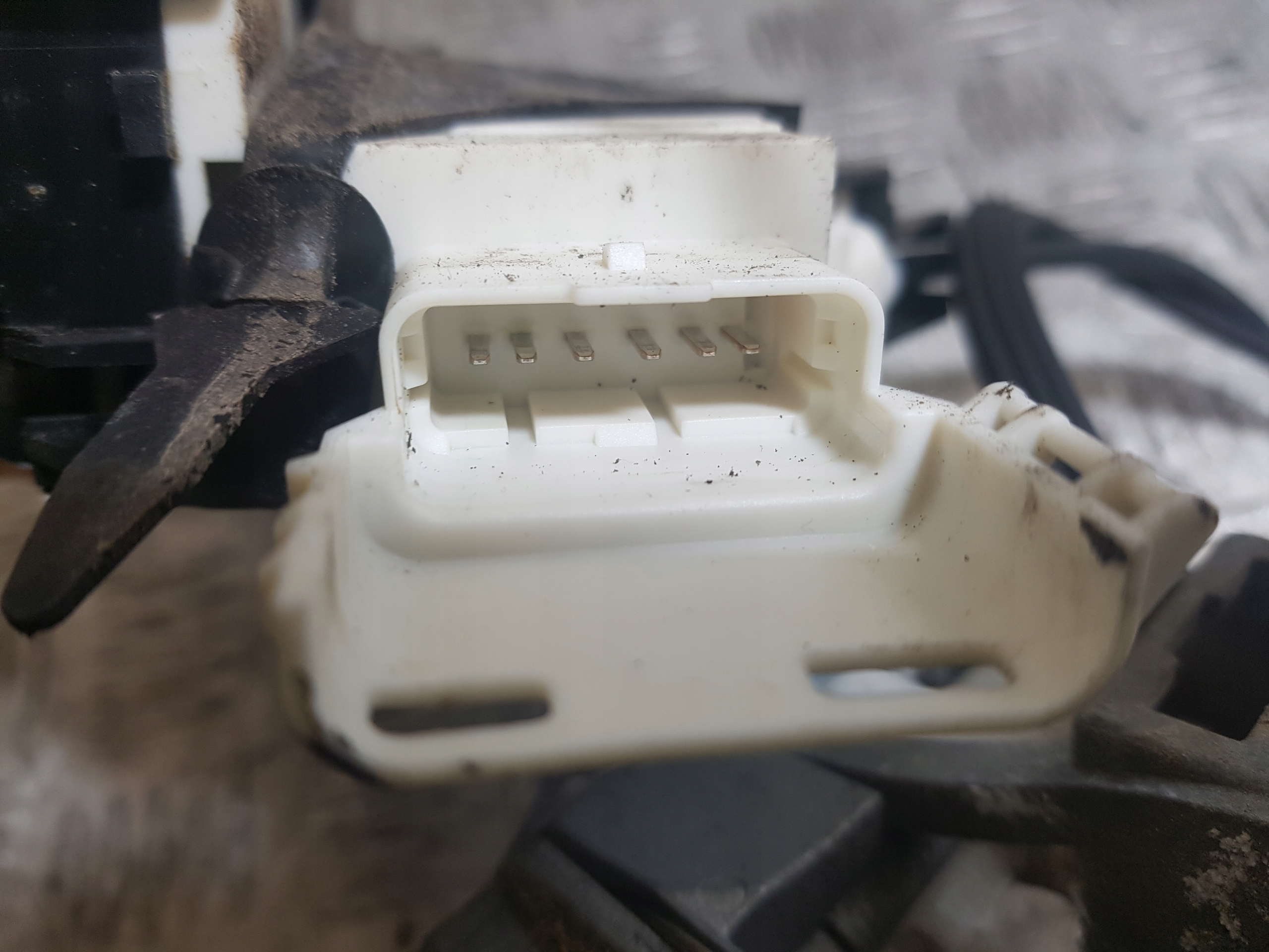 lock door CENTRALNY right front CITROEN C4 6 PIN
