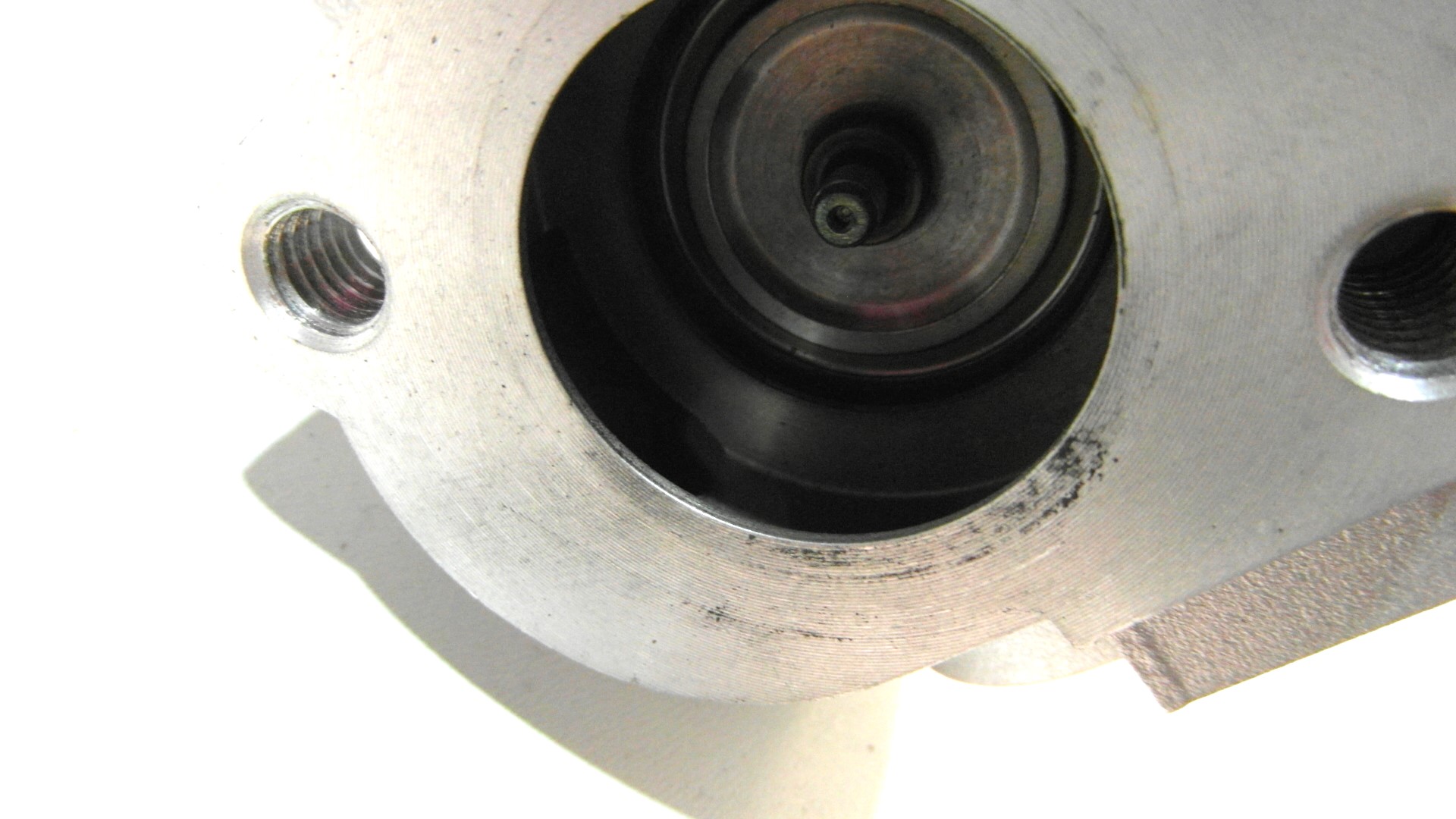 Ventil Egr Opel 1,9CDTI Fiat 1,9M-JET Pierburg 7.22946.38.0 7.22946.38.0